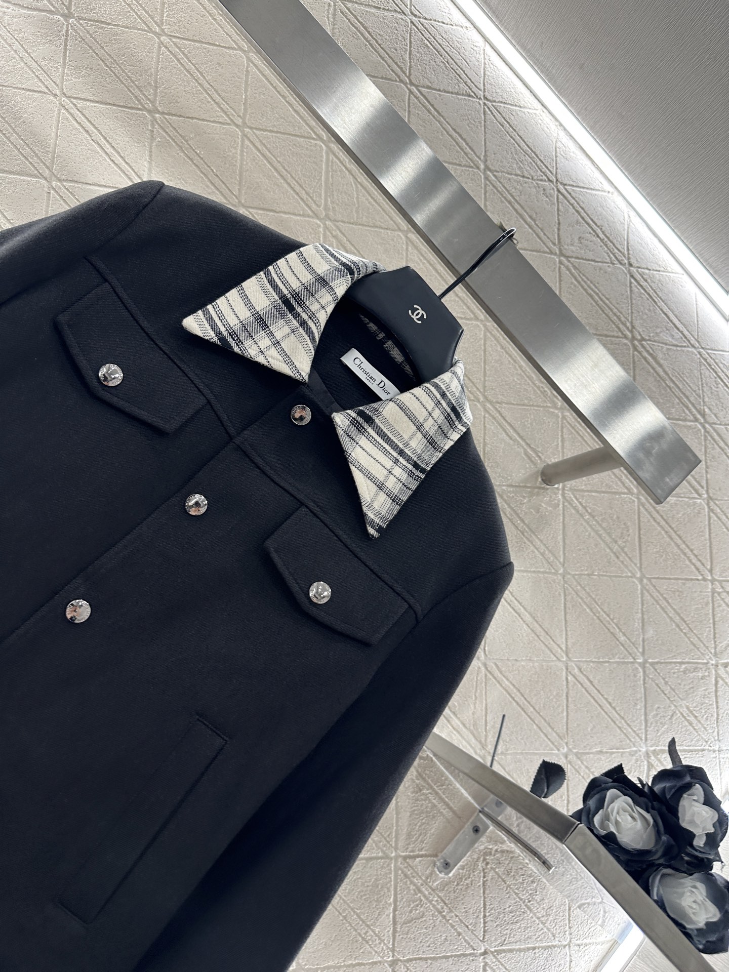 ♥Dio*♥2025新品上架 格纹翻领夹克外套定制YB进口羊毛材质，质感高级，穿搭有型，正肩翻领外套，领