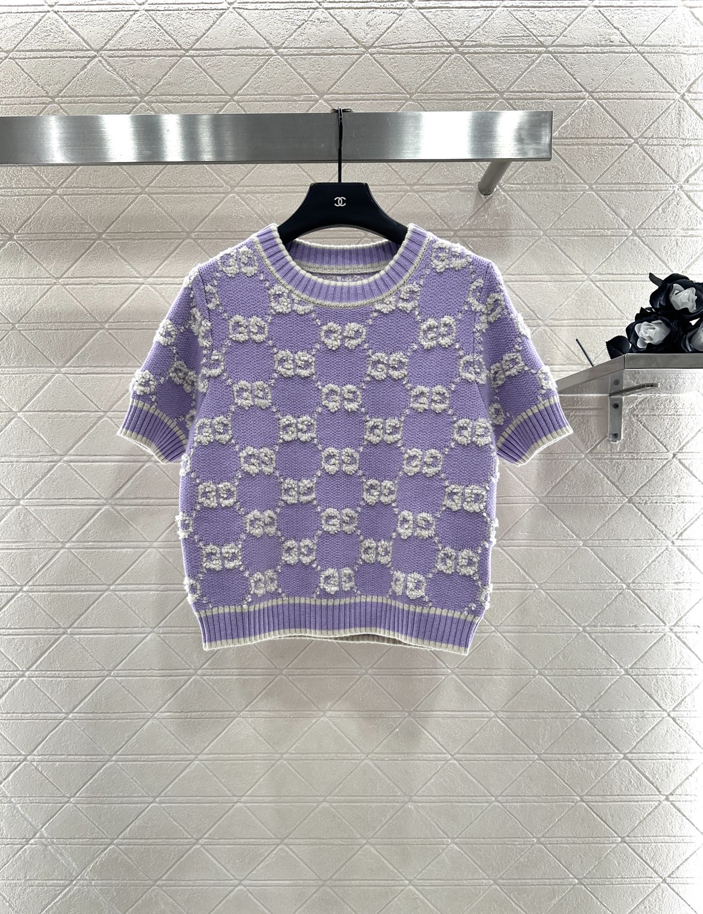 ♥Gucc*♥2025新品上架 圆领提花针织短袖定制YB羊毛纱线织造，质感上乘，穿搭舒适，圆领针织短袖版