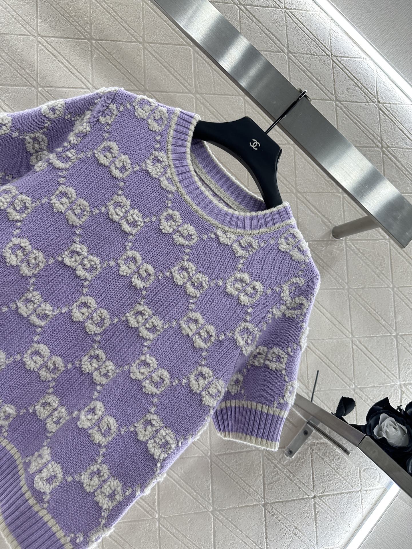 ♥Gucc*♥2025新品上架 圆领提花针织短袖定制YB羊毛纱线织造，质感上乘，穿搭舒适，圆领针织短袖版