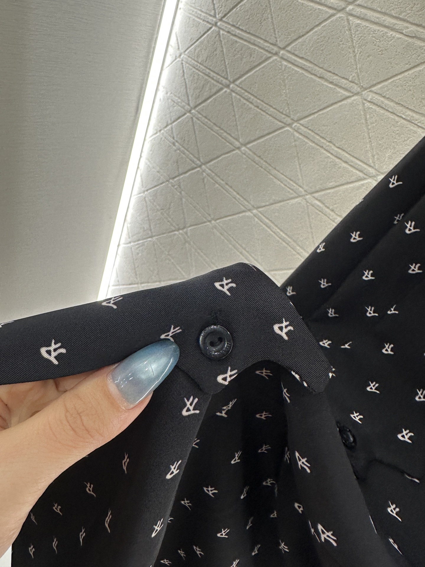 ♥Louis vuitto*♥2025新品上架 印花公主袖腰带连衣裙定制YB进口斜纹稠材质，质感光泽，垂