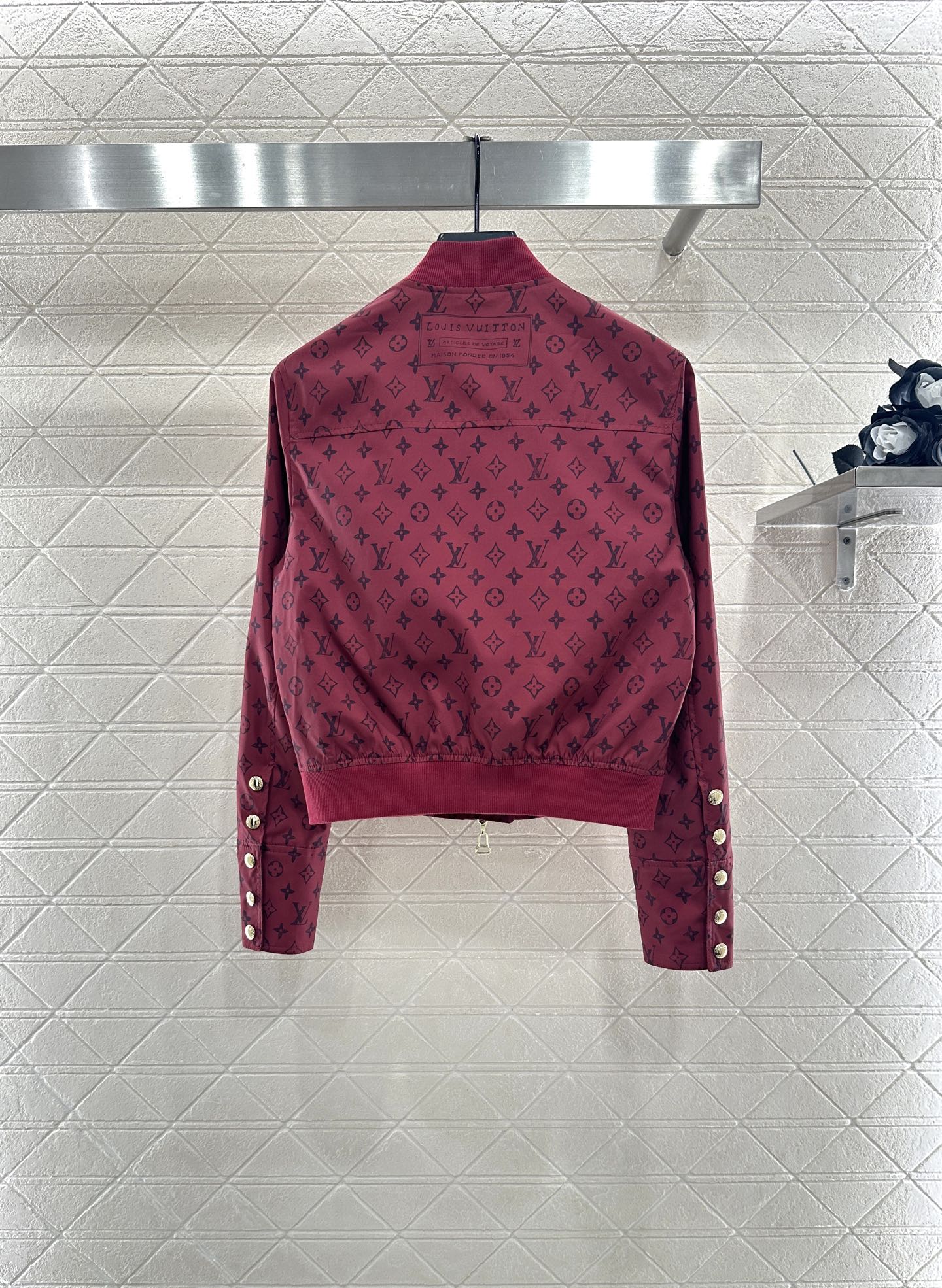 ♥Louis Vuttn*♥2025新品上架 棒球夹克外套定制YB进口防水尼龙材质，质感高级，挺括有型，