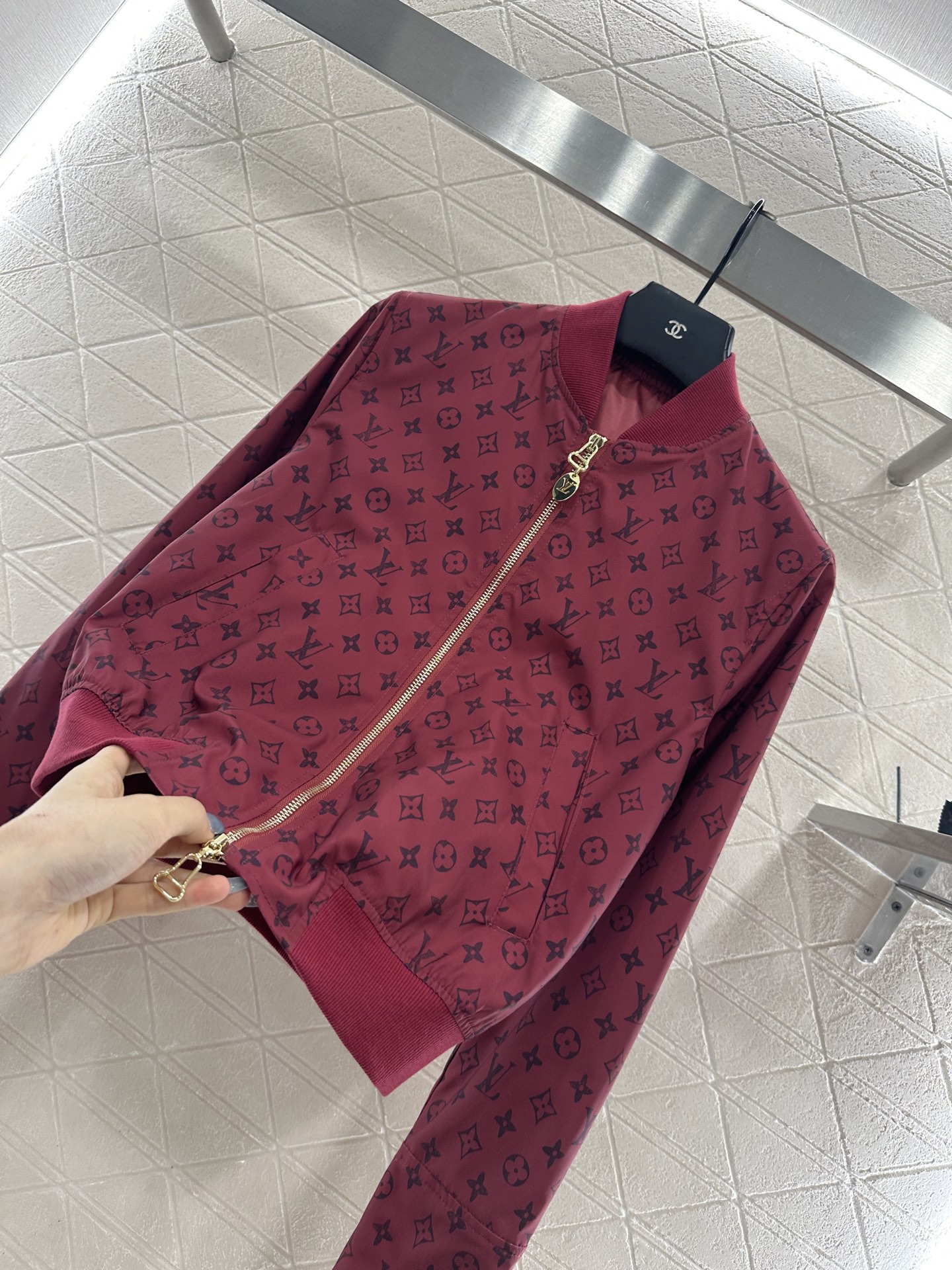 ♥Louis Vuttn*♥2025新品上架 棒球夹克外套定制YB进口防水尼龙材质，质感高级，挺括有型，