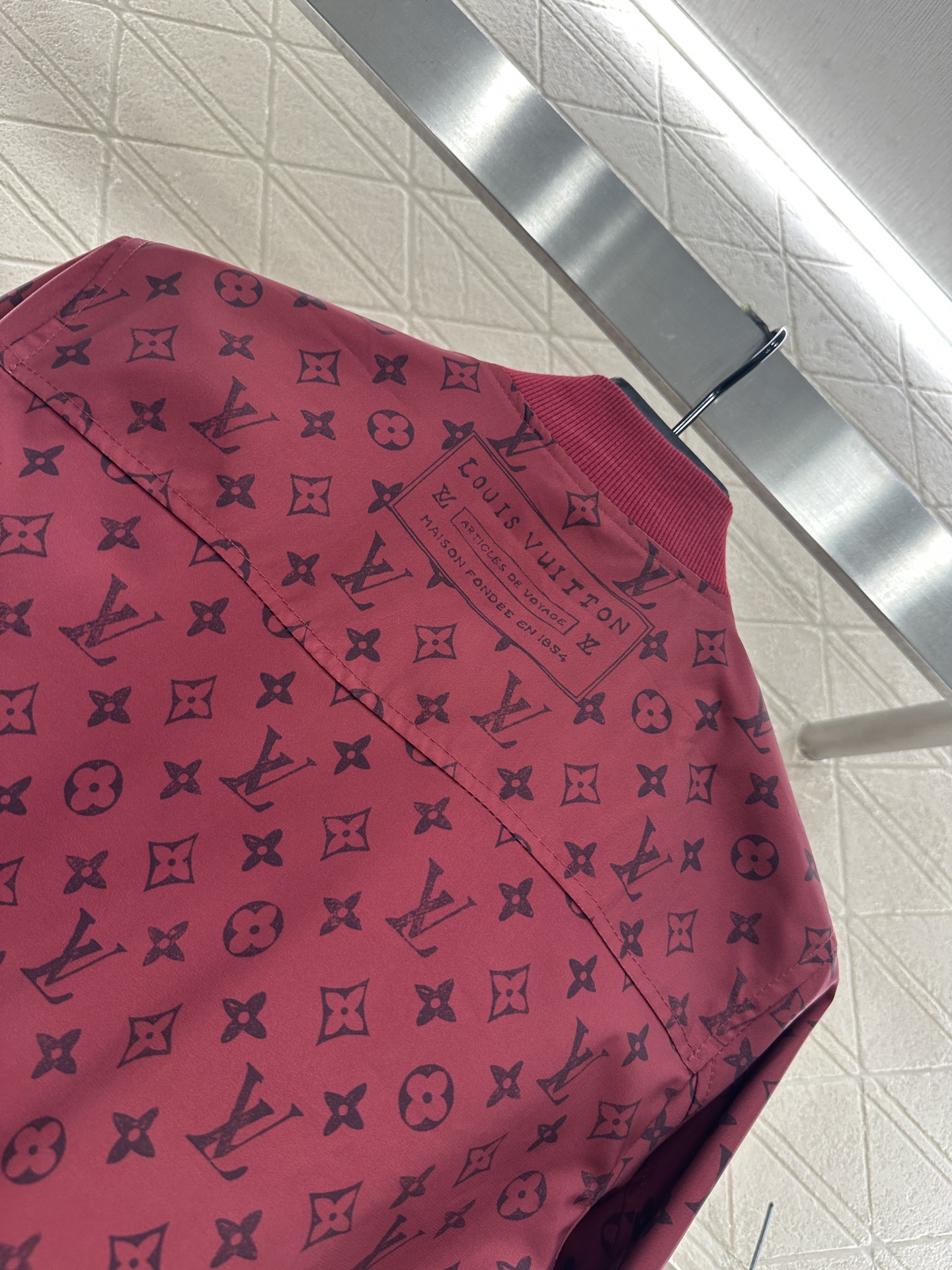 ♥Louis Vuttn*♥2025新品上架 棒球夹克外套定制YB进口防水尼龙材质，质感高级，挺括有型，