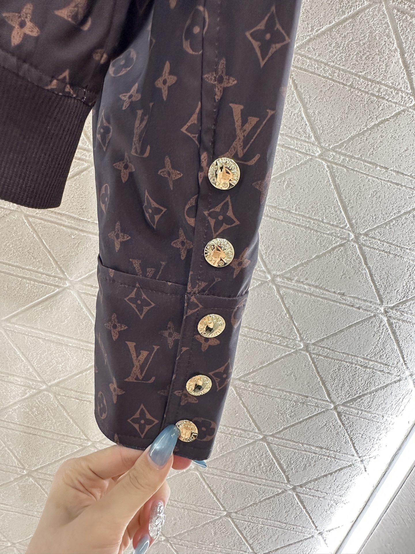 ♥Louis Vuttn*♥2025新品上架 棒球夹克外套定制YB进口防水尼龙材质，质感高级，挺括有型，