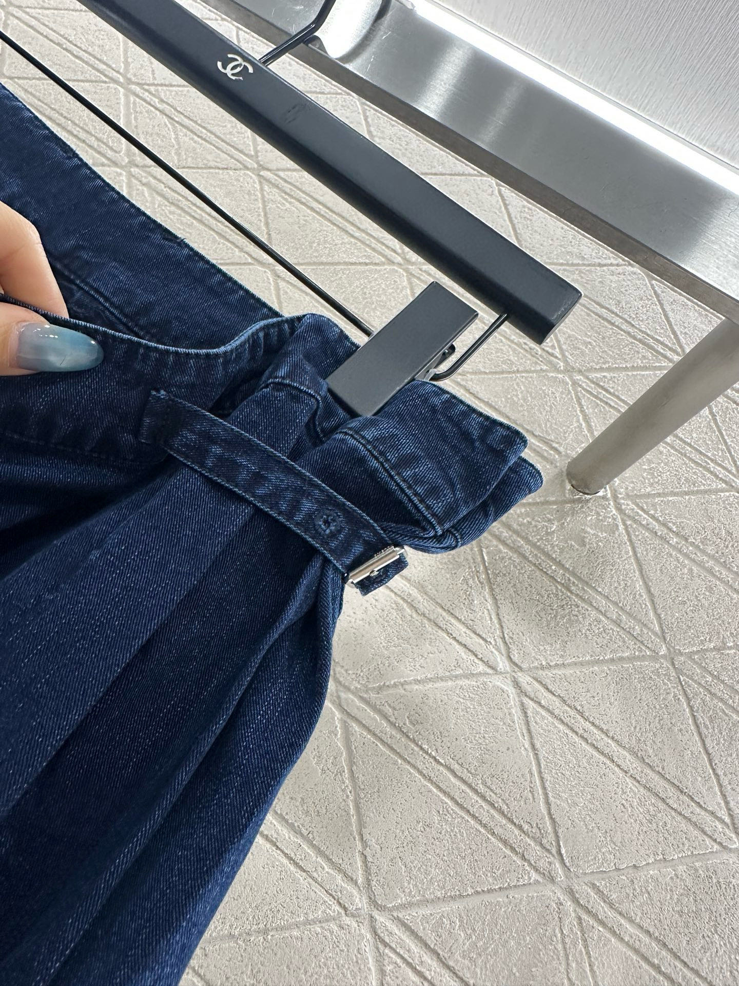 ♥Loew*♥2025新品上架 牛仔衬衫灯笼九分裤套装定制YB斜纹棉牛仔材质，舒适柔软，透气好穿，水洗做