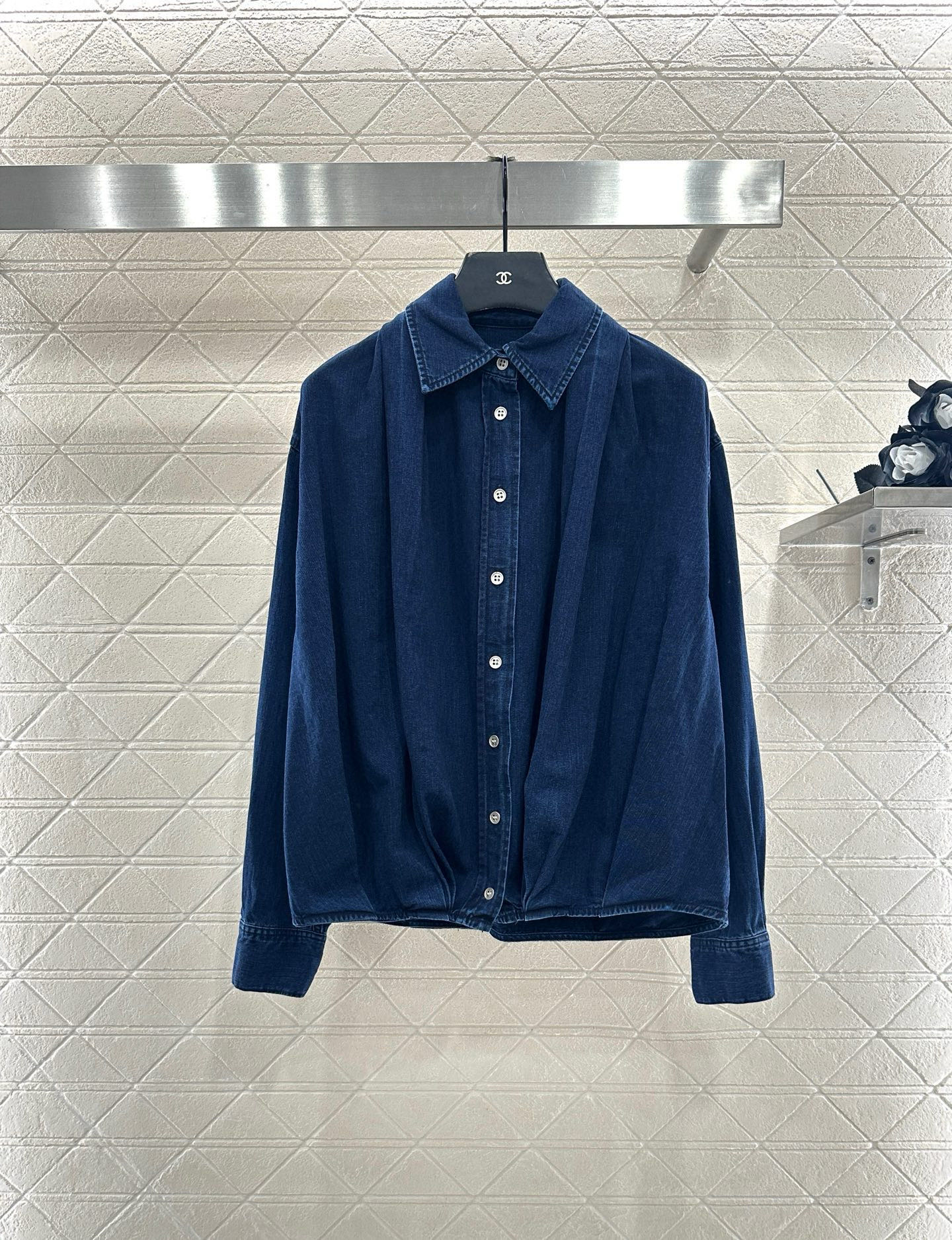 ♥Loew*♥2025新品上架 牛仔衬衫灯笼九分裤套装定制YB斜纹棉牛仔材质，舒适柔软，透气好穿，水洗做