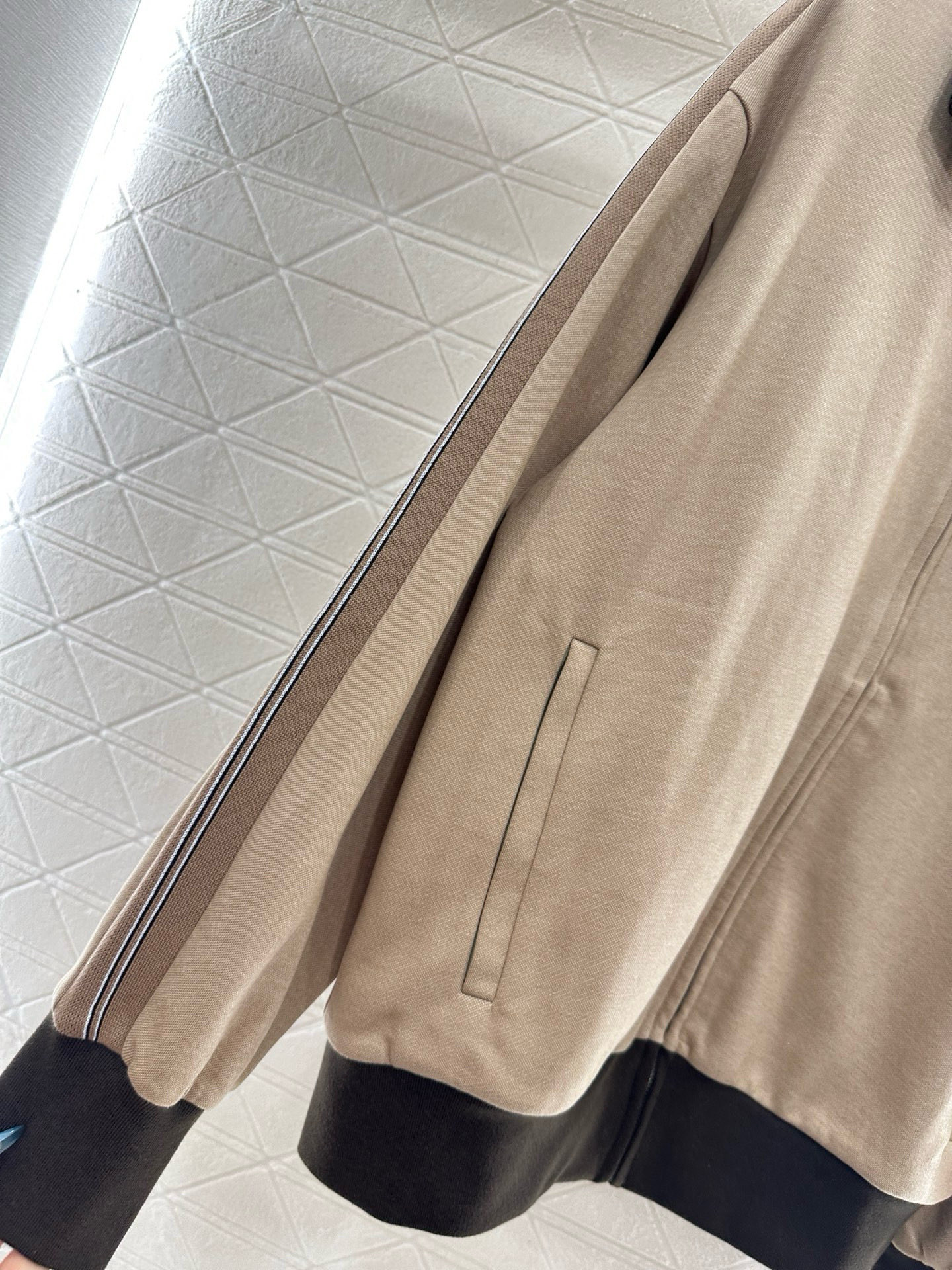 ♥Miumi*♥2025新品上架 撞色外套短裤套装定制YB斜纹全棉材质，质感细腻，垂顺舒适，立领外套短裤