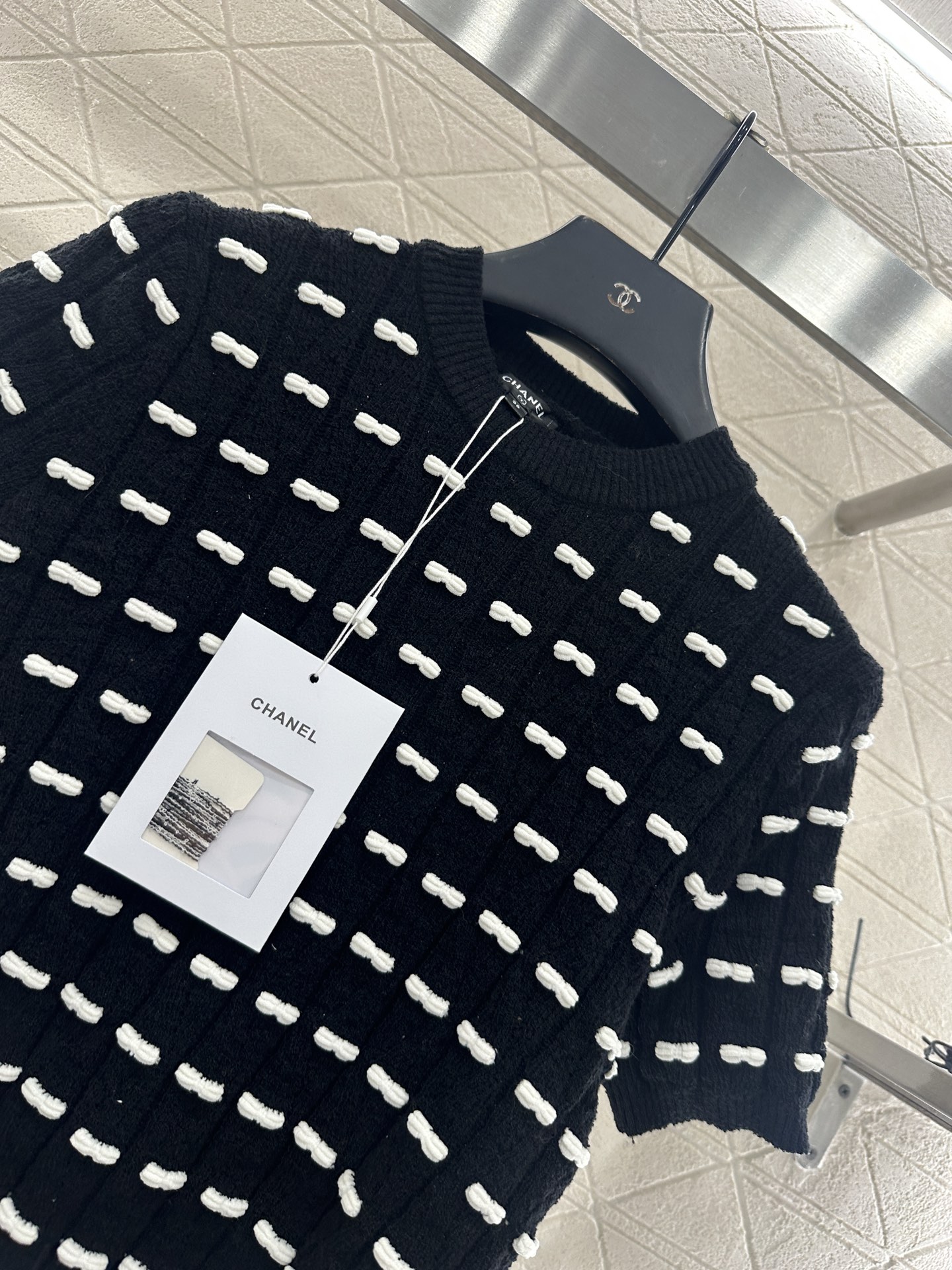 ♥Chane*♥2025新品上架 蝴蝶结针织短袖定制YB羊毛纱线织造，质感高级舒适，套头针织短袖剪裁，通