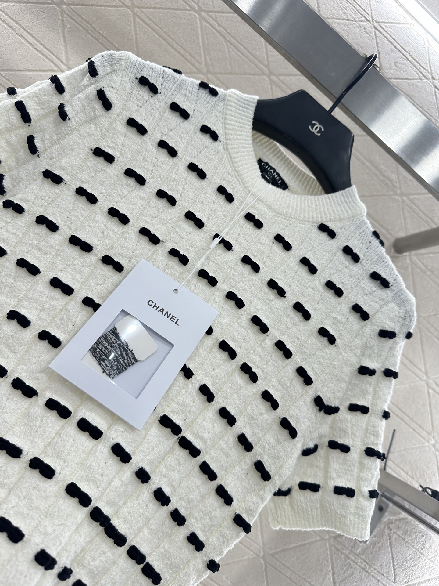 ♥Chane*♥2025新品上架 蝴蝶结针织短袖定制YB羊毛纱线织造，质感高级舒适，套头针织短袖剪裁，通