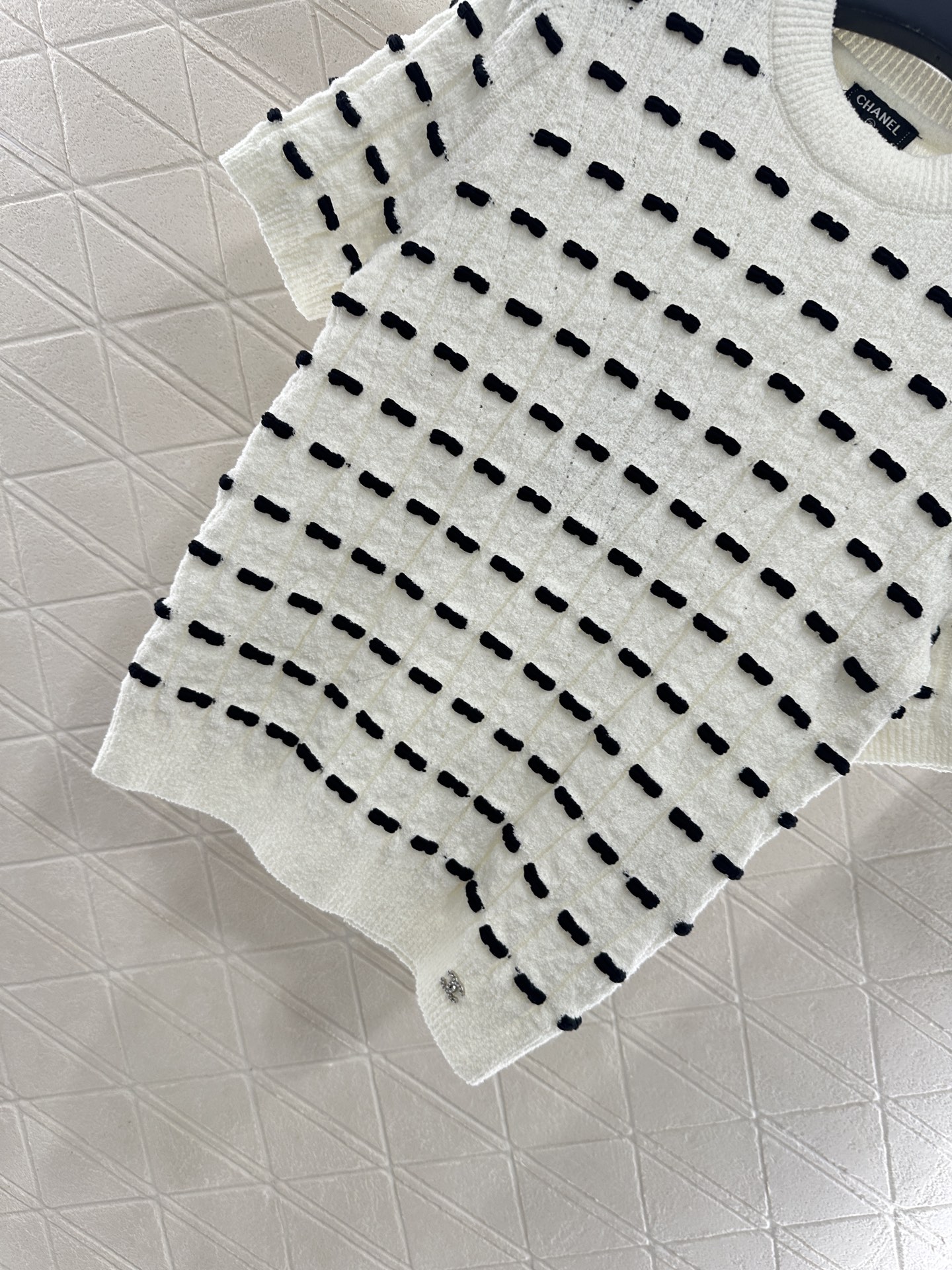 ♥Chane*♥2025新品上架 蝴蝶结针织短袖定制YB羊毛纱线织造，质感高级舒适，套头针织短袖剪裁，通