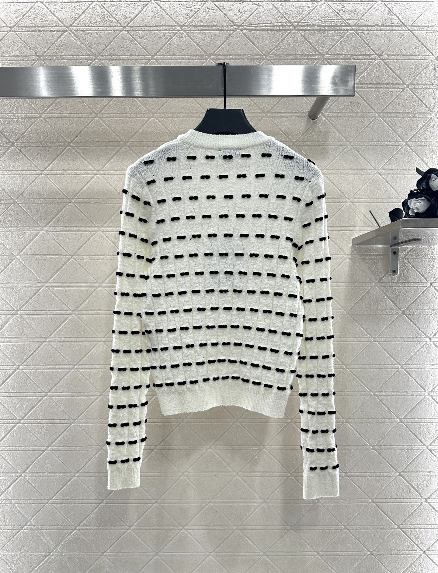 ♥Chane*♥2025新品上架 蝴蝶结针织长袖上衣定制YB羊毛纱线织造，质感高级舒适，套头针织毛衣剪裁