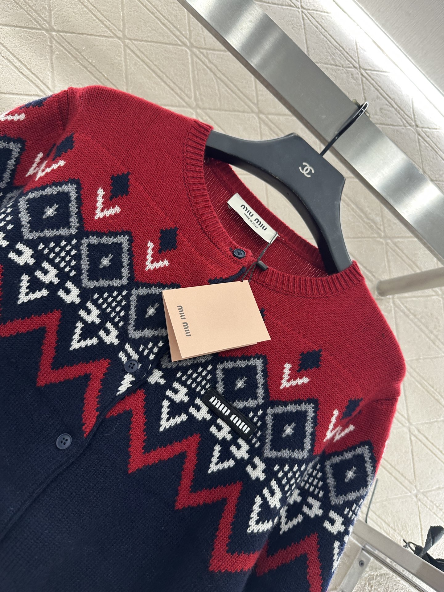 ♥Miumi*♥2025新品上架 围巾钩花开衫两件套定制YB羊毛针织材质，质感高级，舒适柔软，圆领长袖针