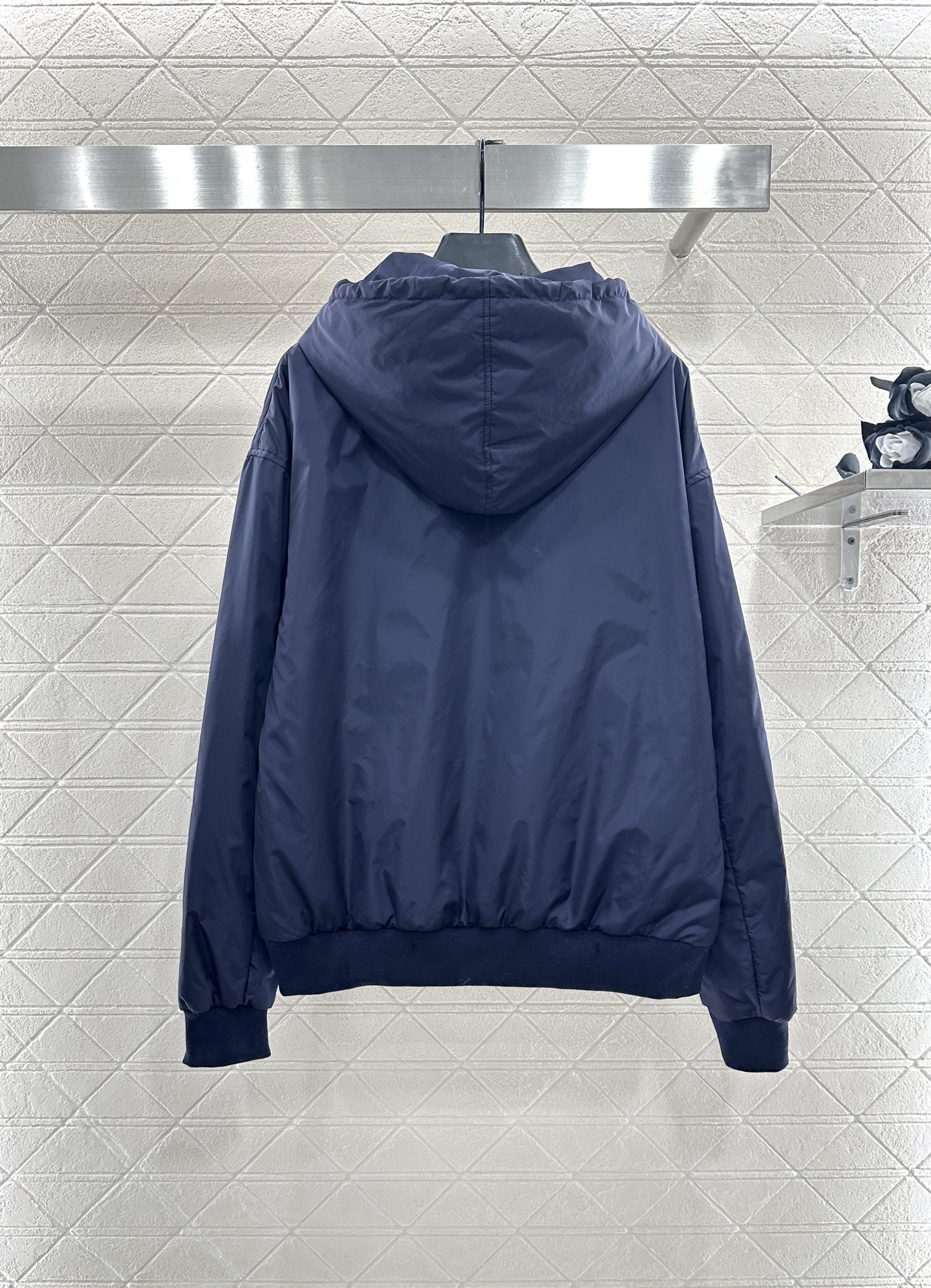 ♥Prad*♥2025新品上架 连帽棉服外套定制YB防风防水尼龙材质，质感上乘，连帽拉链外套版型，成衣内