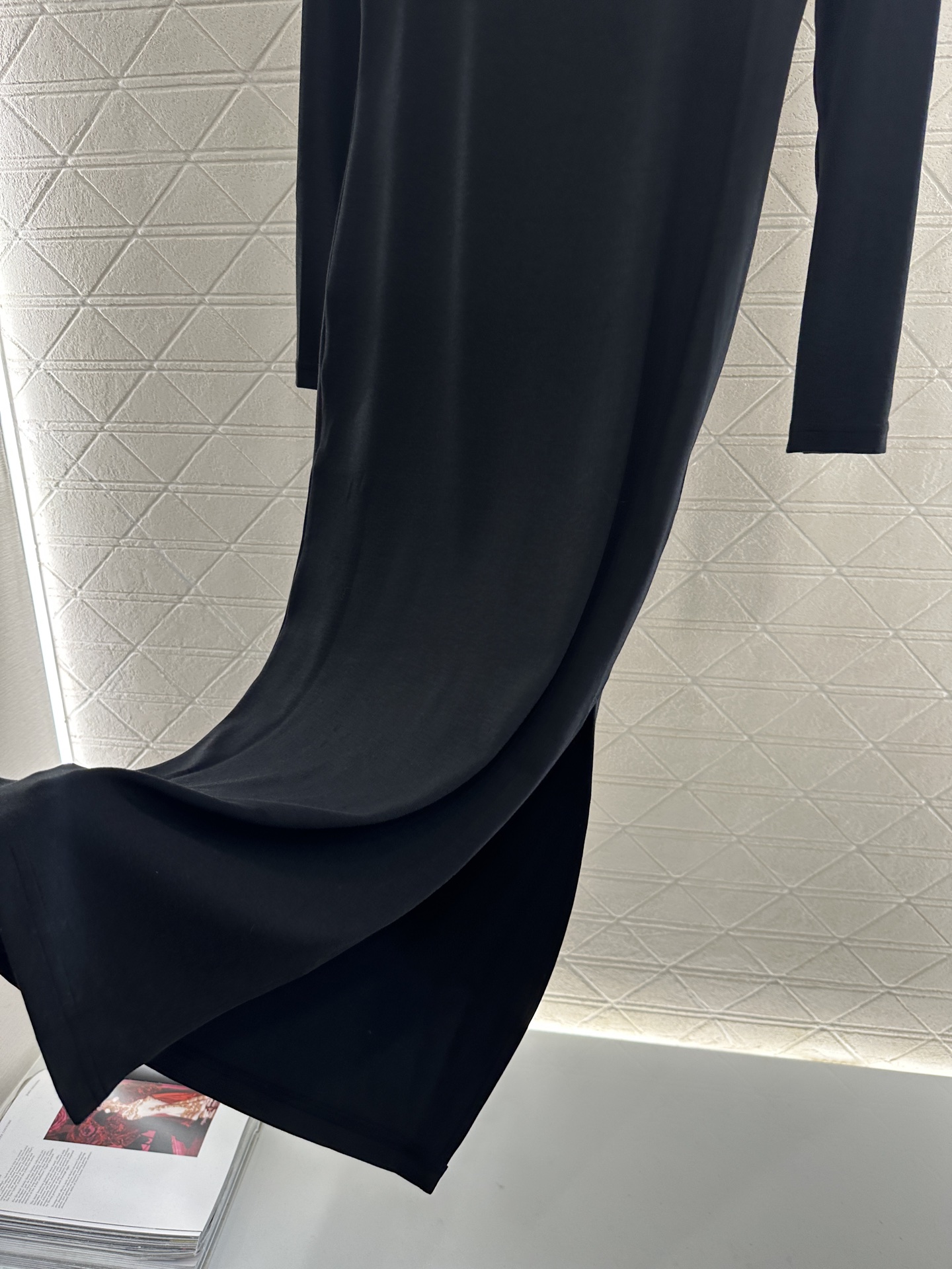 ♥Loew*♥2025新品上架 修身图腾高领打底连衣裙定制YB斜纹全棉材质，质感舒适，弹力十足，修身高领