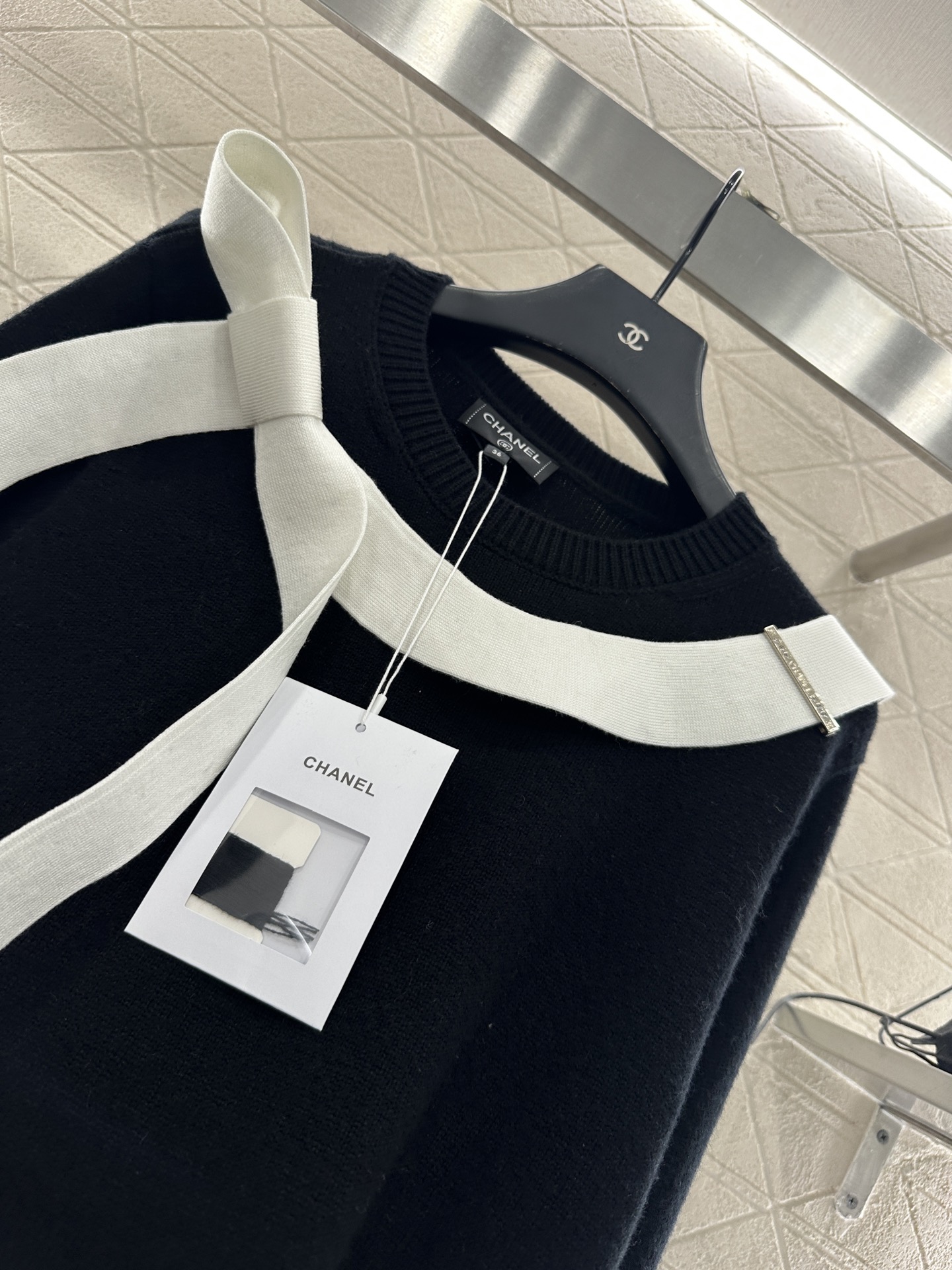 ♥Chane*♥2025新品上架 套头蝴蝶结针织连衣裙定制YB羊绒纱线织造，质感高级，舒适柔软，圆领针织