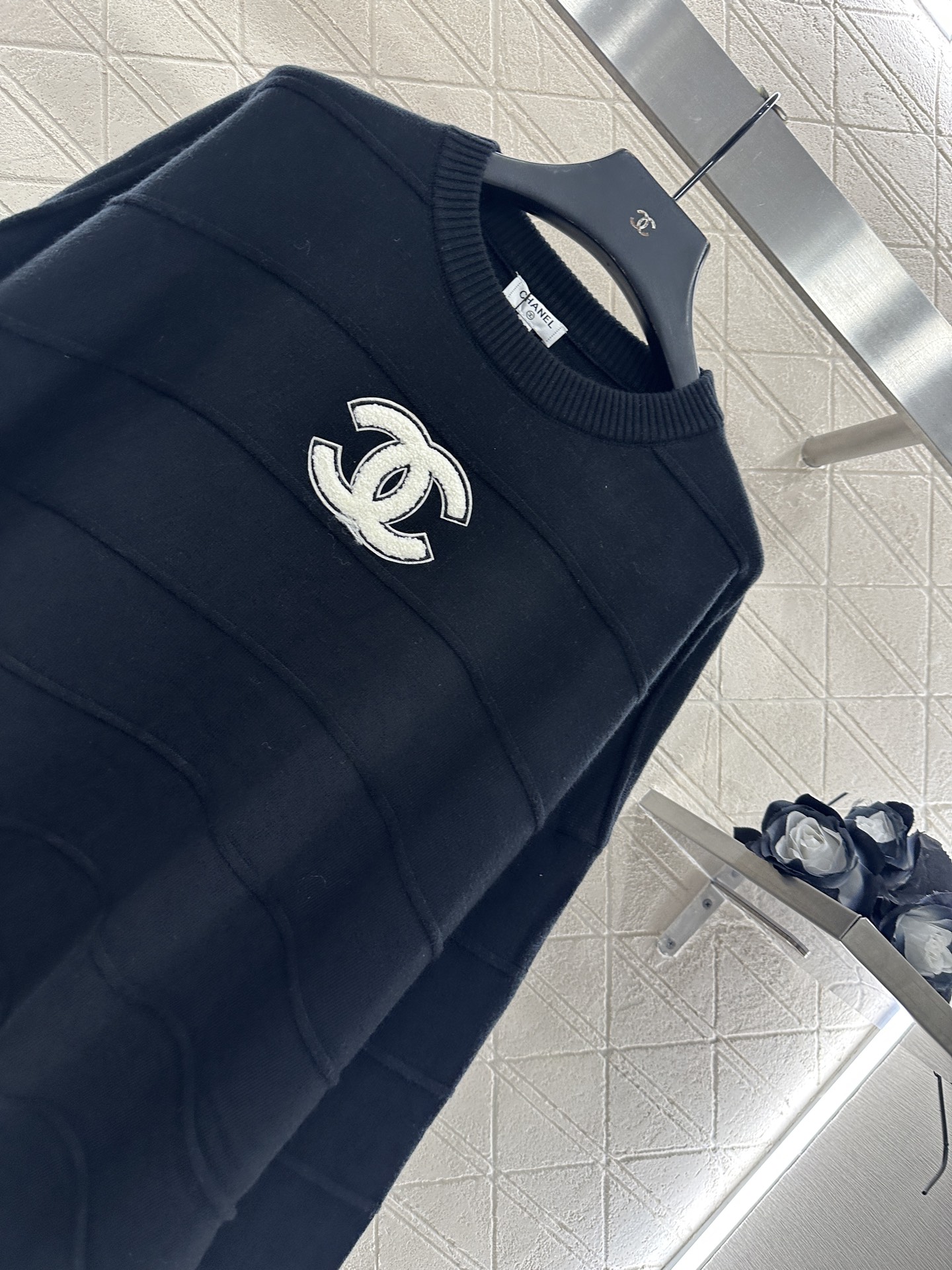 ♥Chane*♥2025新品上架 套头字母针织上衣长裤套装定制YB羊毛纱线织造，质感高级，舒适柔软，圆领