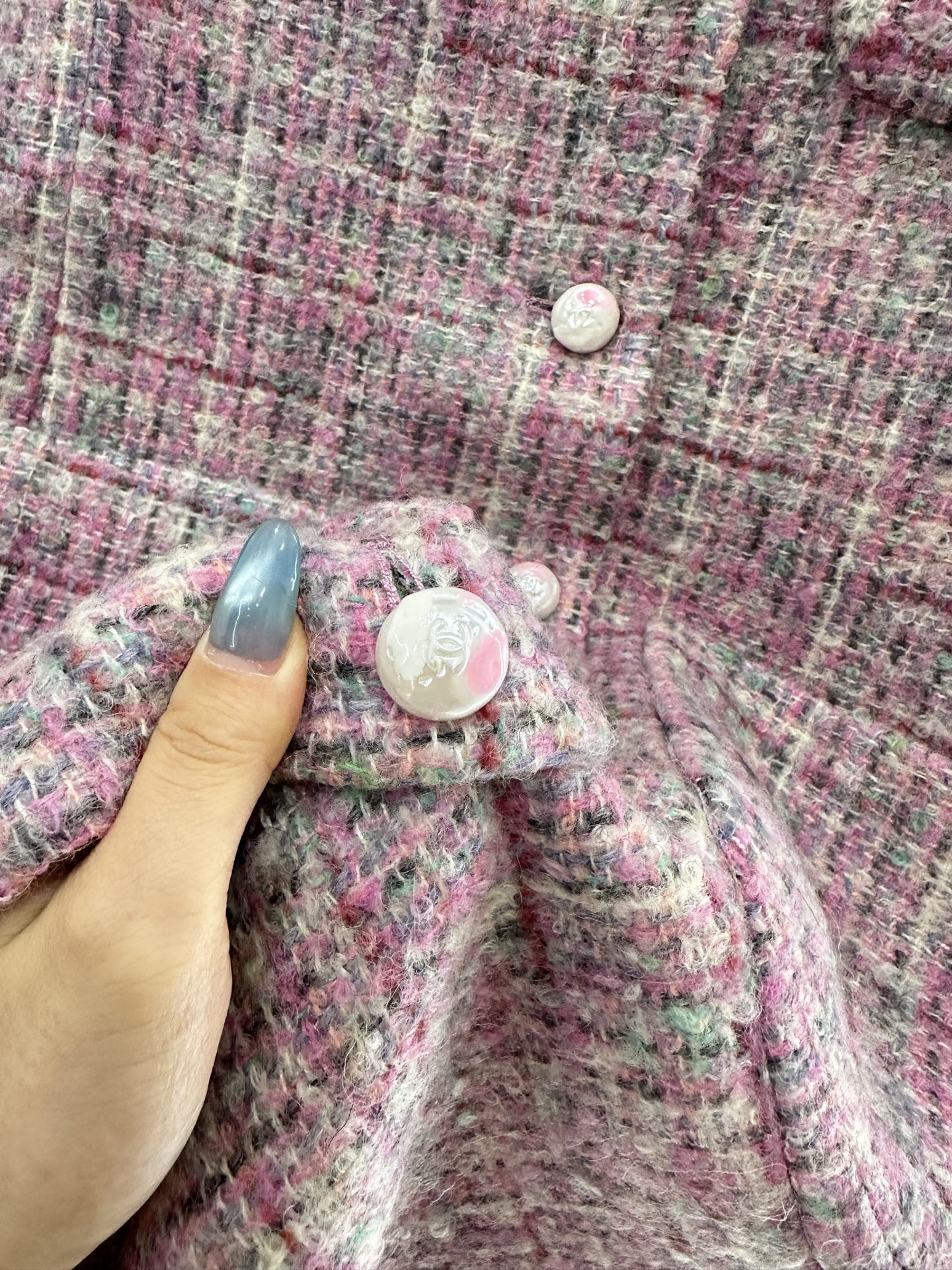 ♥Chane*♥2025新品上架 格纹粗花呢翻领洋装大衣定制YB进口粗纺羊毛呢材质，肌理明显，质感上乘，