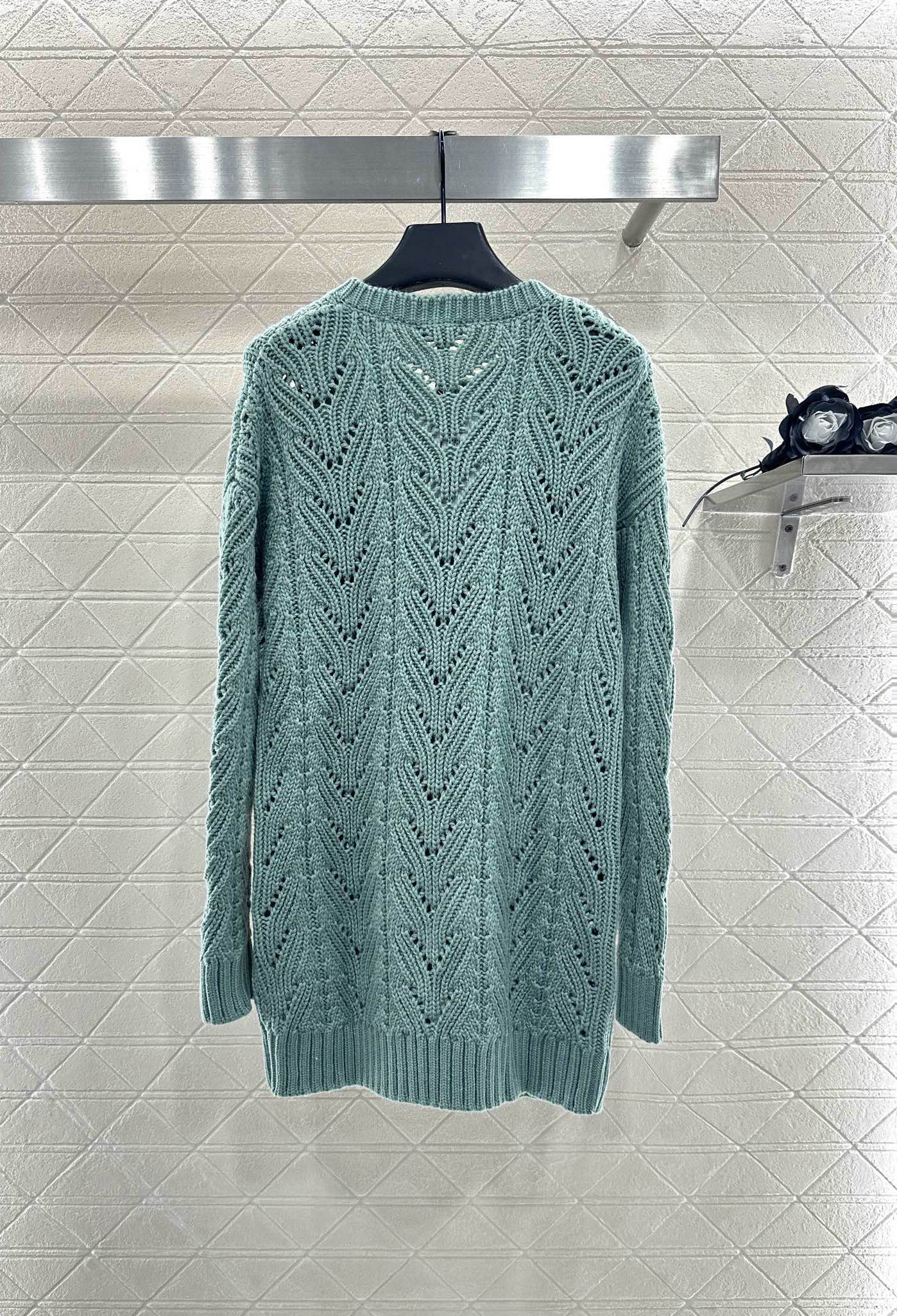 ♥Chane*♥2025新品上架 蝴蝶结镂空针织裙定制YB羊毛纱线织造，穿搭舒适，柔软细腻，针织连衣裙剪