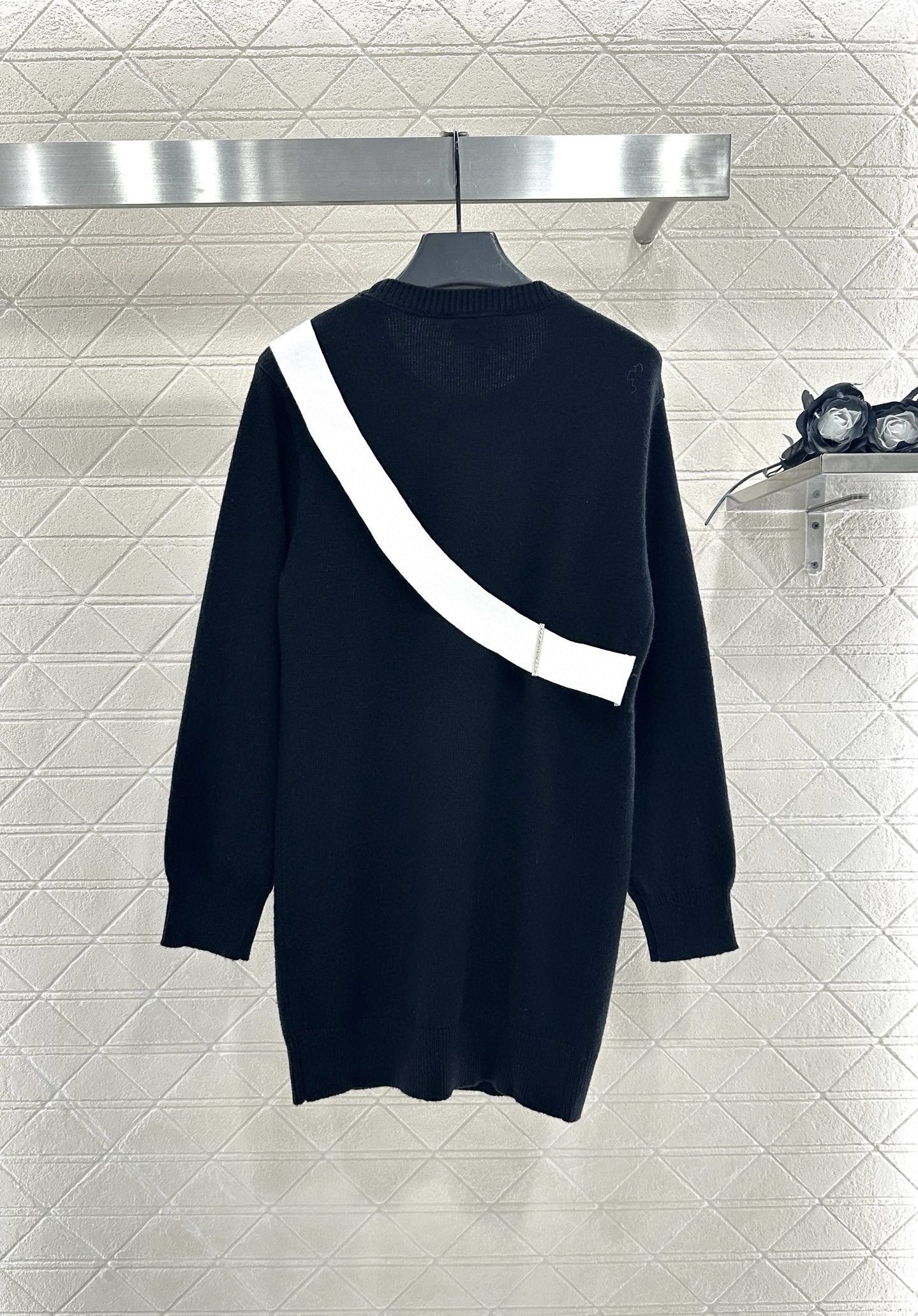 ♥Chane*♥2025新品上架 套头蝴蝶结针织连衣裙定制YB羊绒纱线织造，质感高级，舒适柔软，圆领针织