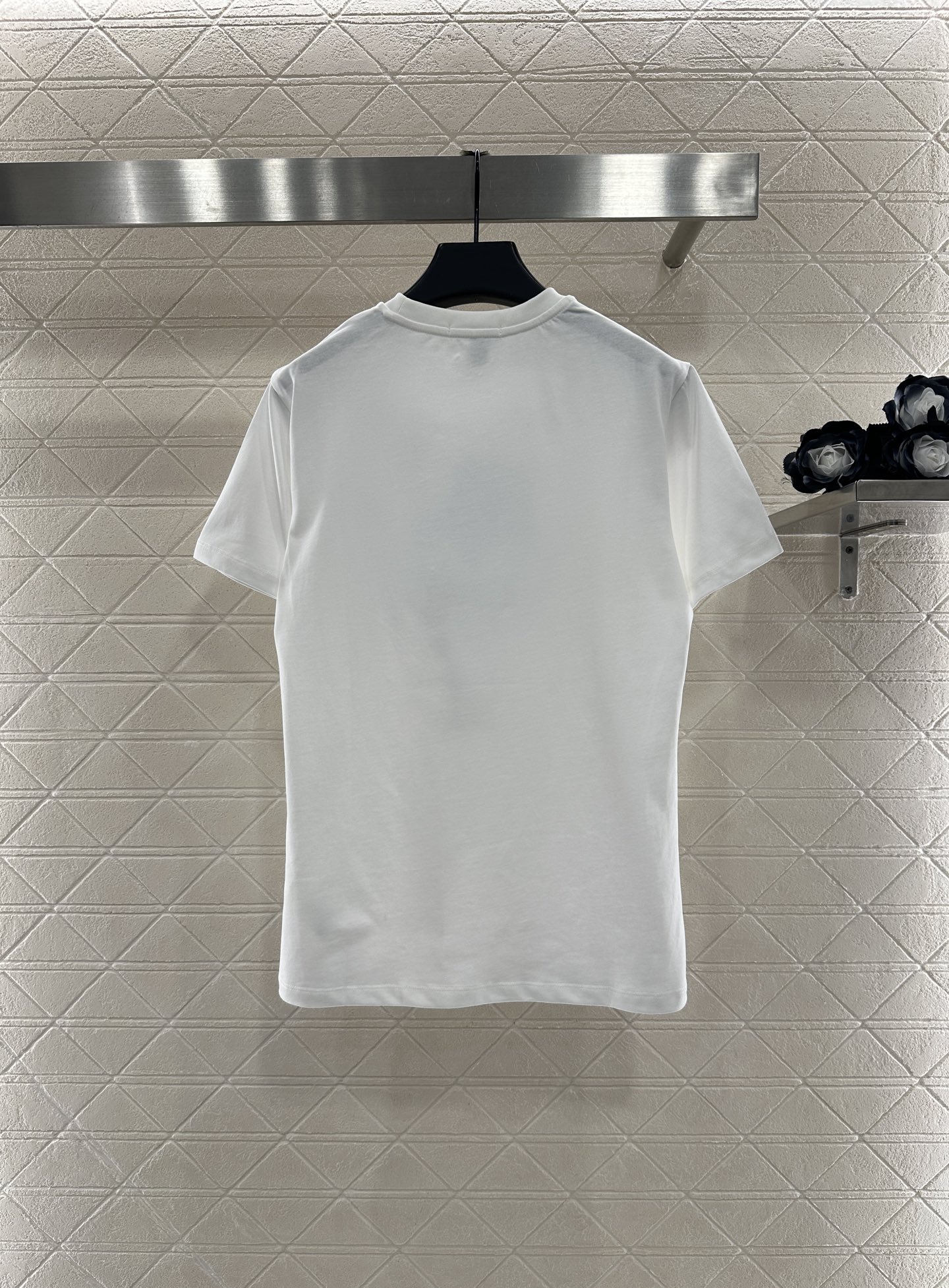 ♥Louis Vuitto*♥2025新品上架 链条圆领印花𝑇𝑒𝑒滑雪系列#定制YB斜纹全棉材质，透气舒