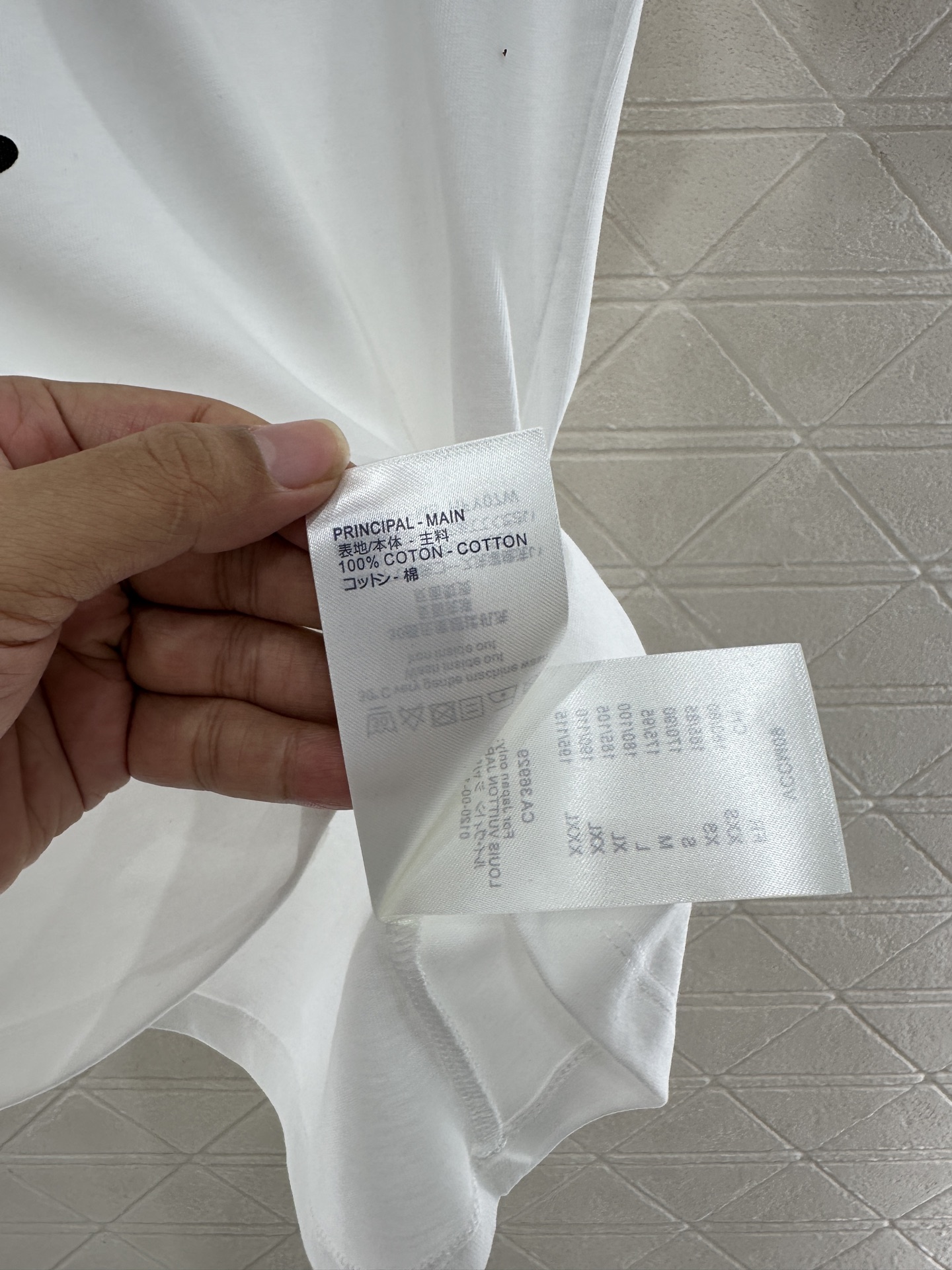 ♥Louis Vuitto*♥2025新品上架 链条圆领印花𝑇𝑒𝑒滑雪系列#定制YB斜纹全棉材质，透气舒