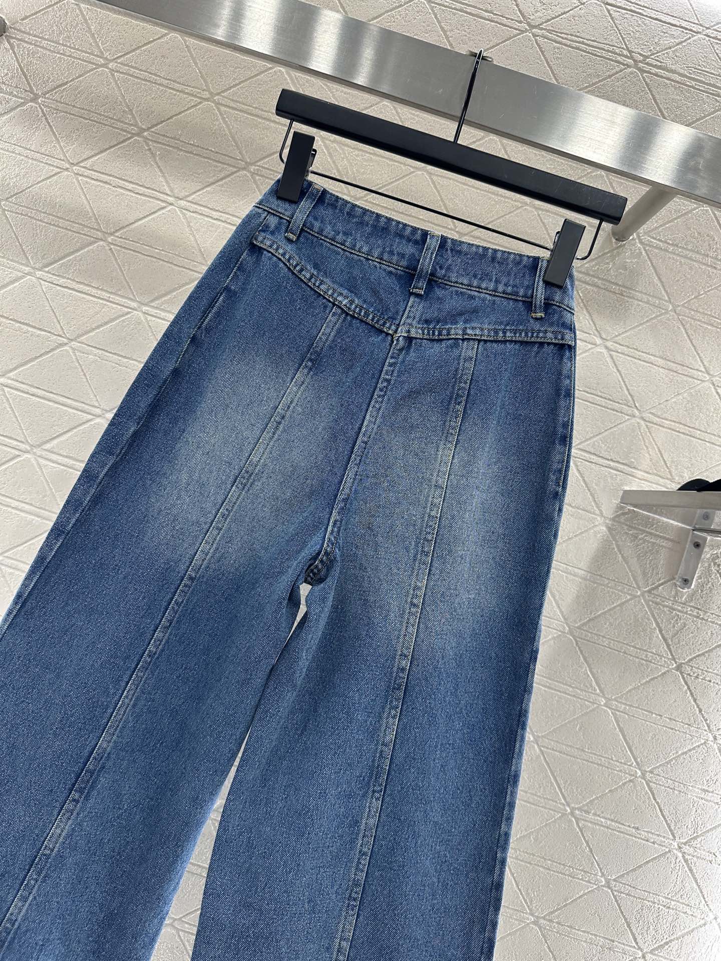 i1759852821160 8773 0 3