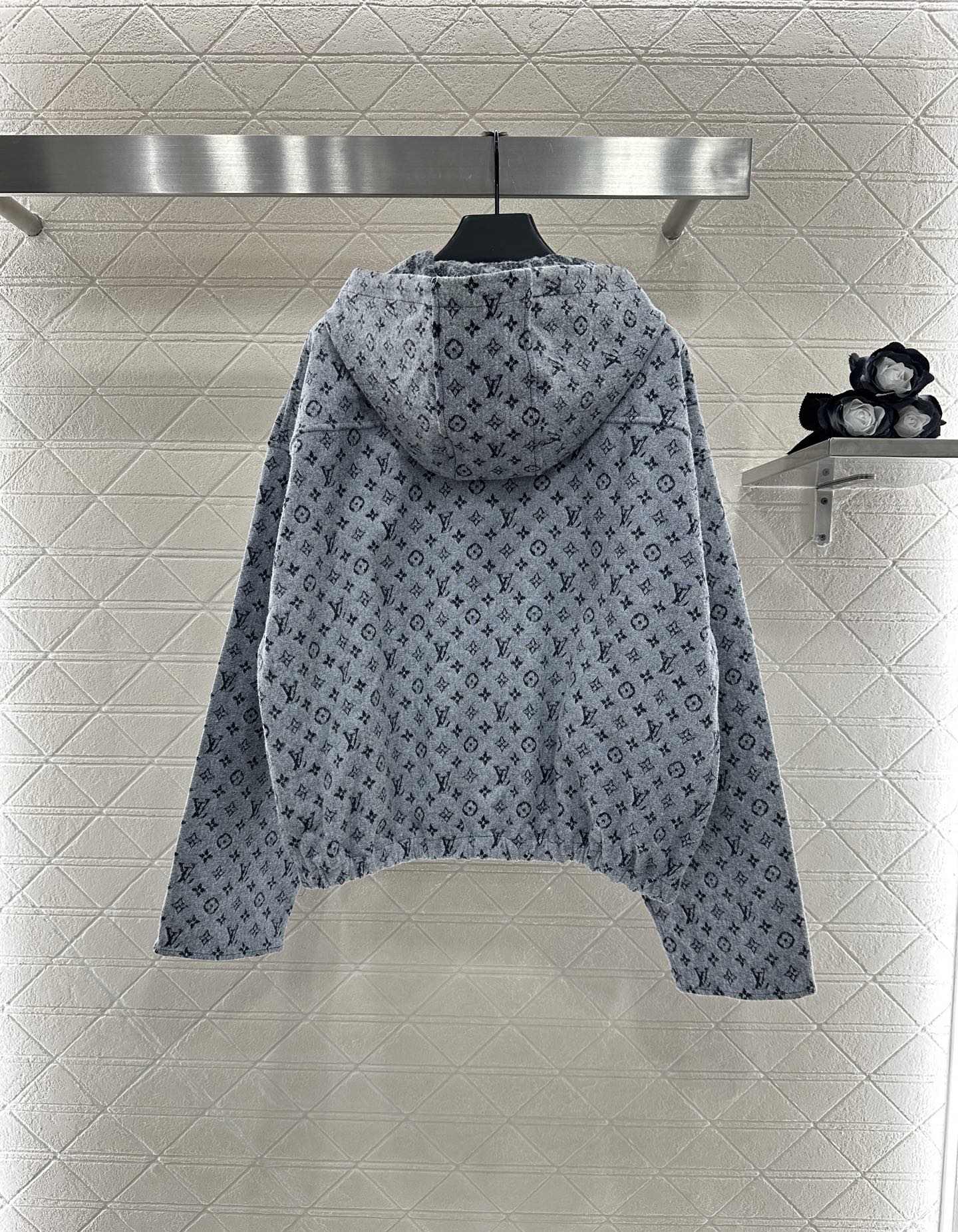 ♥Louis vuitto*♥2025新品上架 提花连帽外套定制YB进口提花材质，质感高级，挺括有型，连