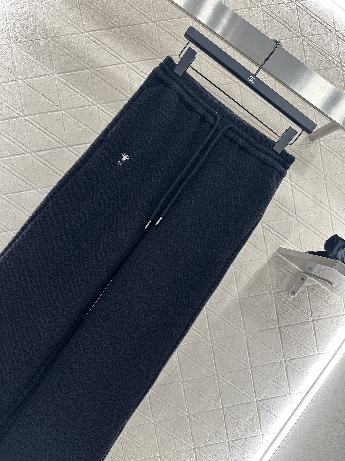 ♥Dio*♥2025新品上架 高腰抽绳阔腿长裤定制YB进口棉毛材质，面料柔软舒适，光泽细腻，高腰抽绳阔腿