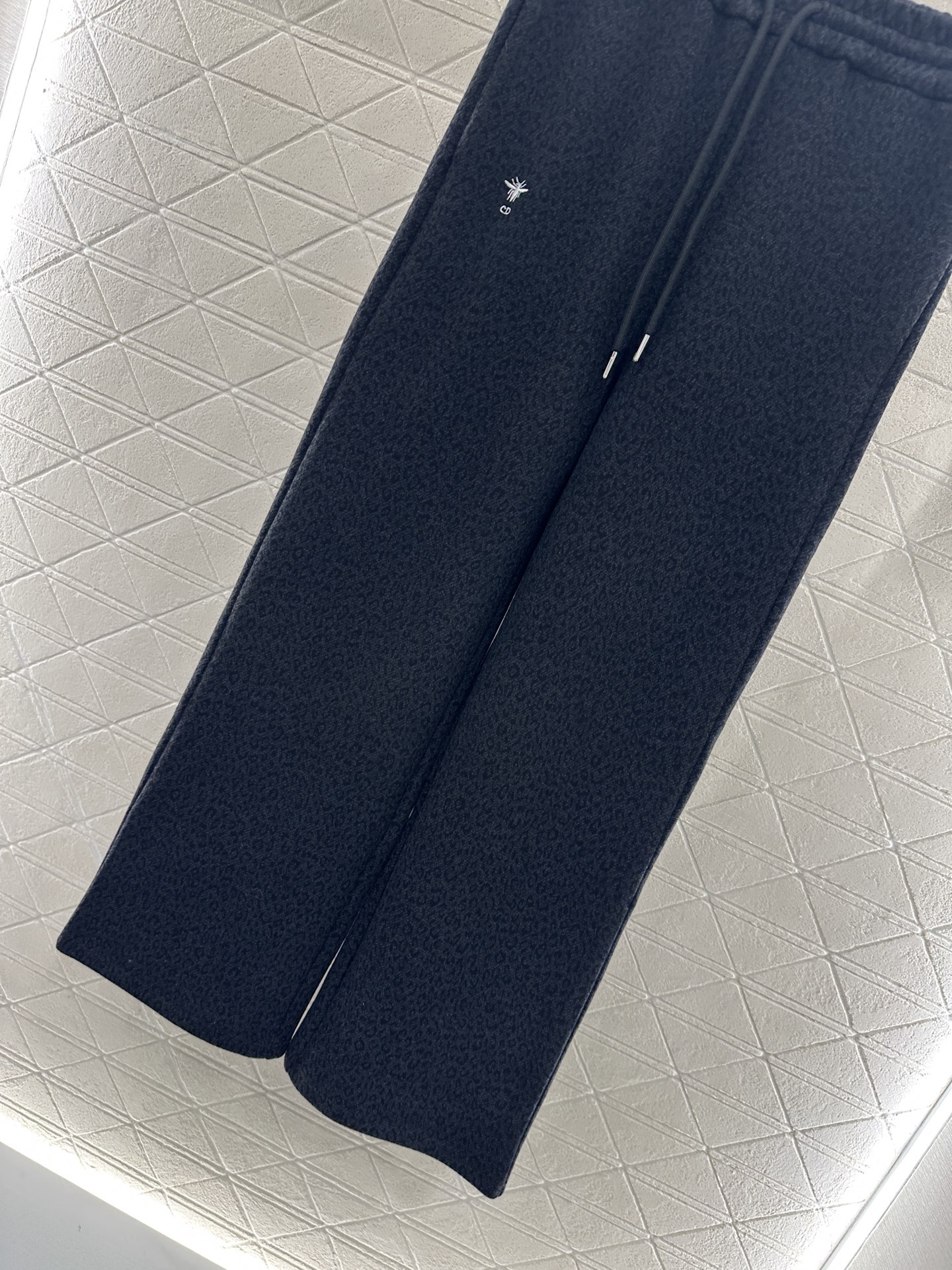 ♥Dio*♥2025新品上架 高腰抽绳阔腿长裤定制YB进口棉毛材质，面料柔软舒适，光泽细腻，高腰抽绳阔腿