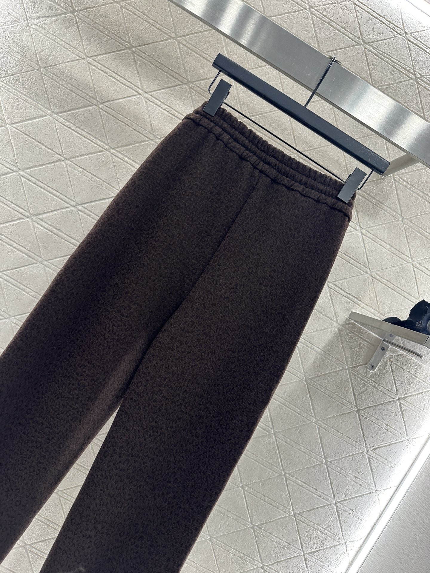 ♥Dio*♥2025新品上架 高腰抽绳阔腿长裤定制YB进口棉毛材质，面料柔软舒适，光泽细腻，高腰抽绳阔腿