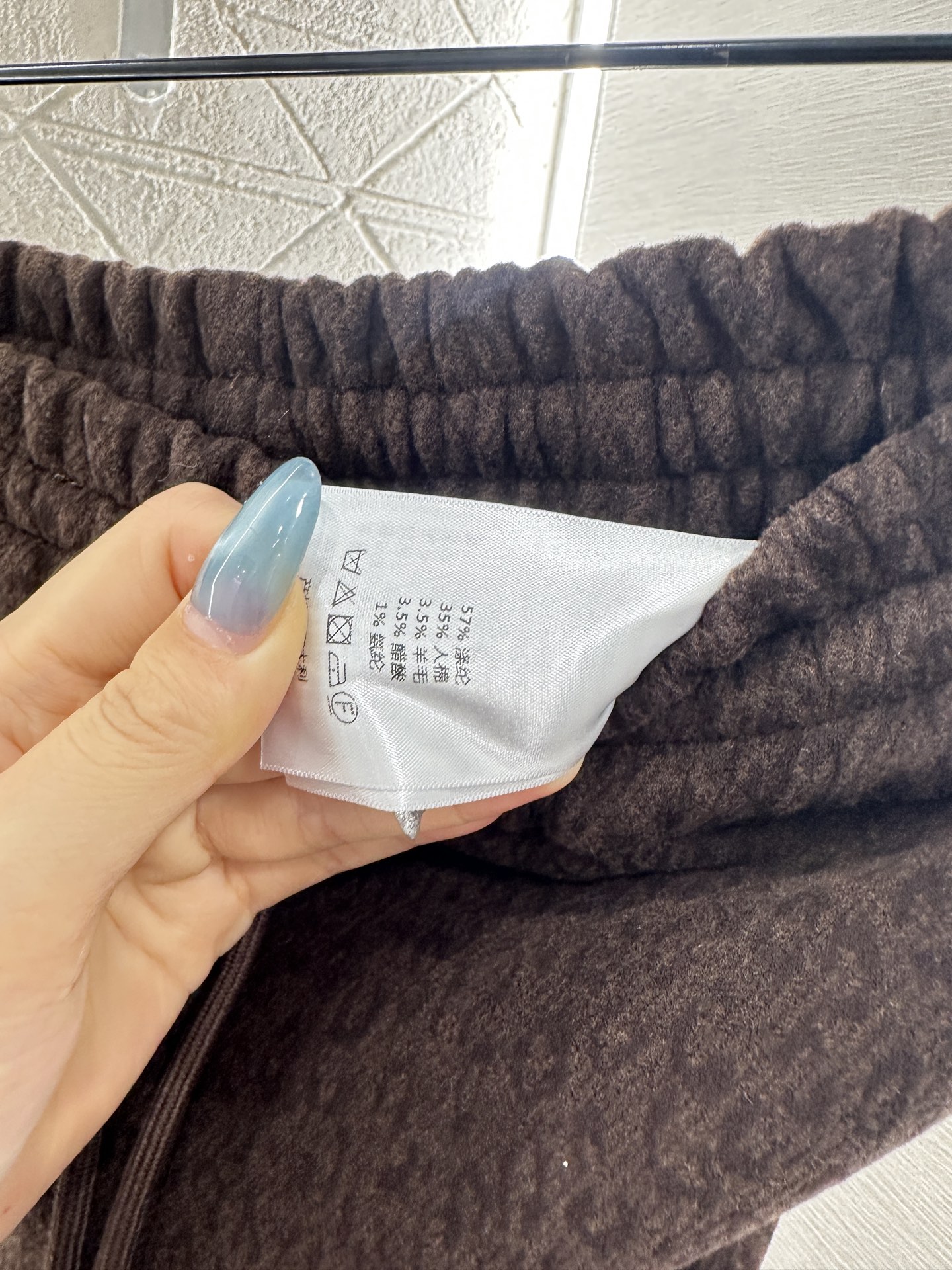 ♥Dio*♥2025新品上架 高腰抽绳阔腿长裤定制YB进口棉毛材质，面料柔软舒适，光泽细腻，高腰抽绳阔腿