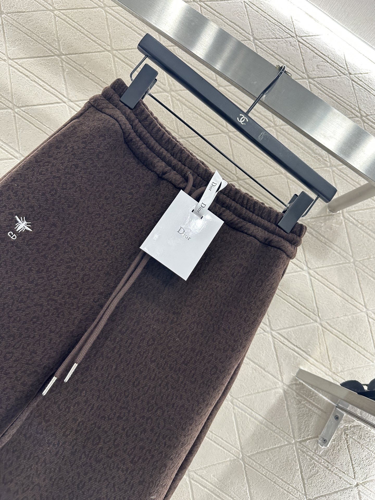 ♥Dio*♥2025新品上架 高腰抽绳阔腿长裤定制YB进口棉毛材质，面料柔软舒适，光泽细腻，高腰抽绳阔腿