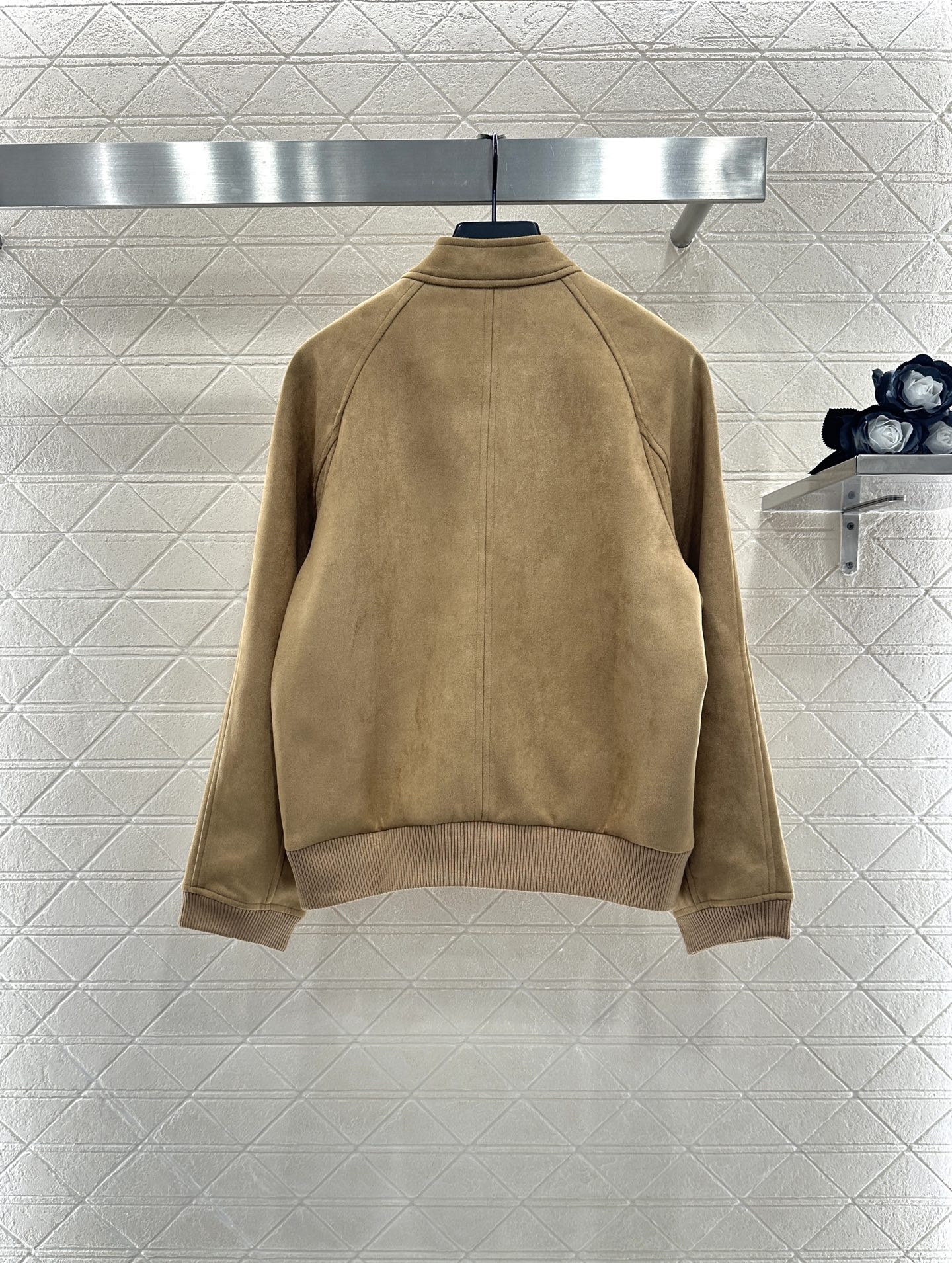 ♥Celin*♥2025新品上架 麂皮飞行夹克外套定制YB棉麂皮材质，质感光泽，肌理明显，拉链夹克外套版