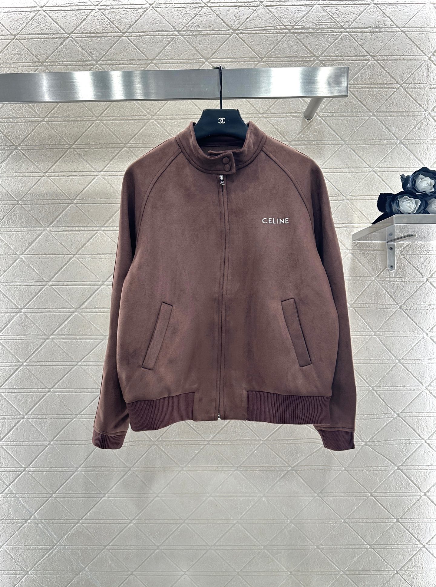 ♥Celin*♥2025新品上架 麂皮飞行夹克外套定制YB棉麂皮材质，质感光泽，肌理明显，拉链夹克外套版