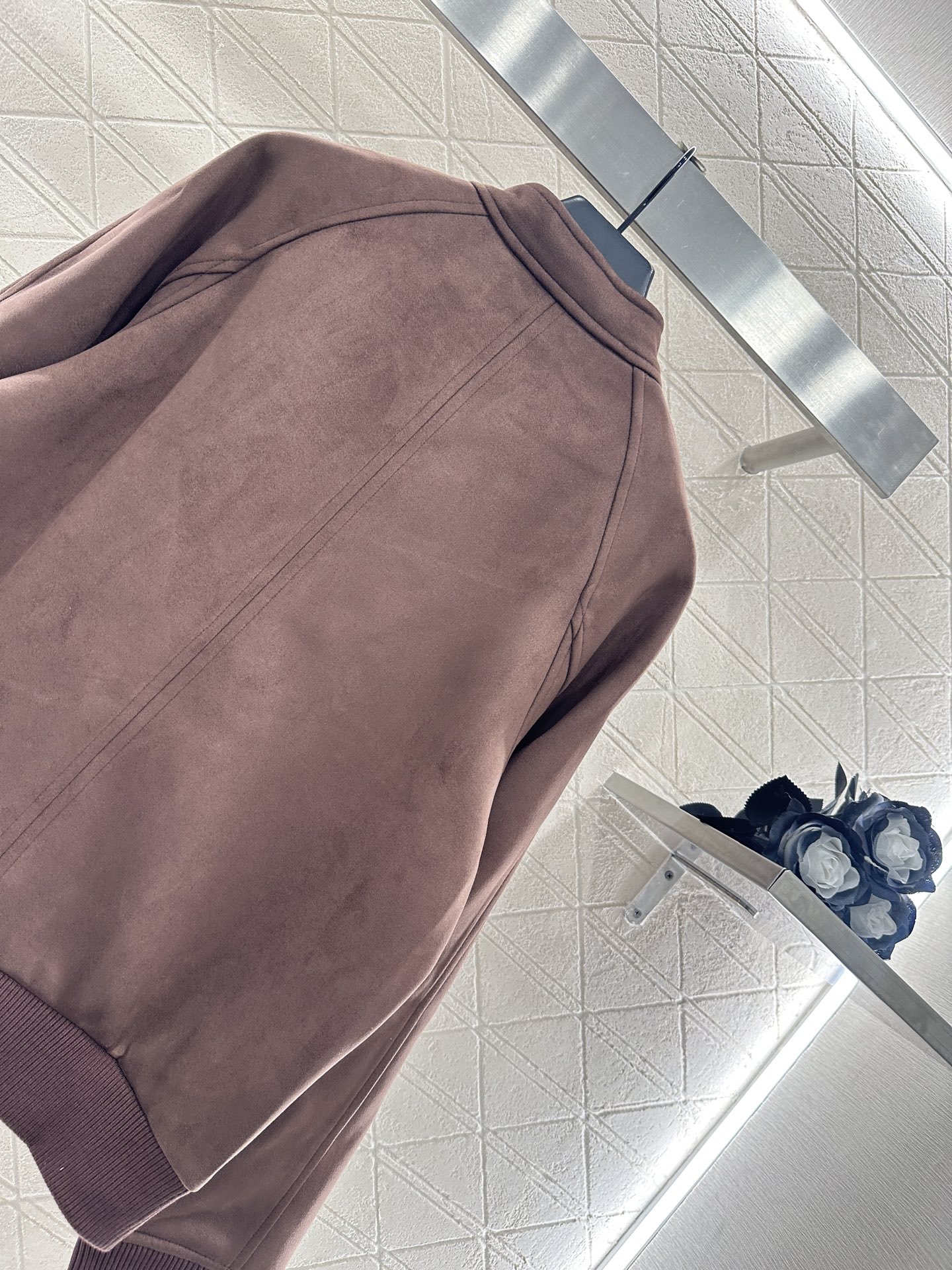 ♥Celin*♥2025新品上架 麂皮飞行夹克外套定制YB棉麂皮材质，质感光泽，肌理明显，拉链夹克外套版