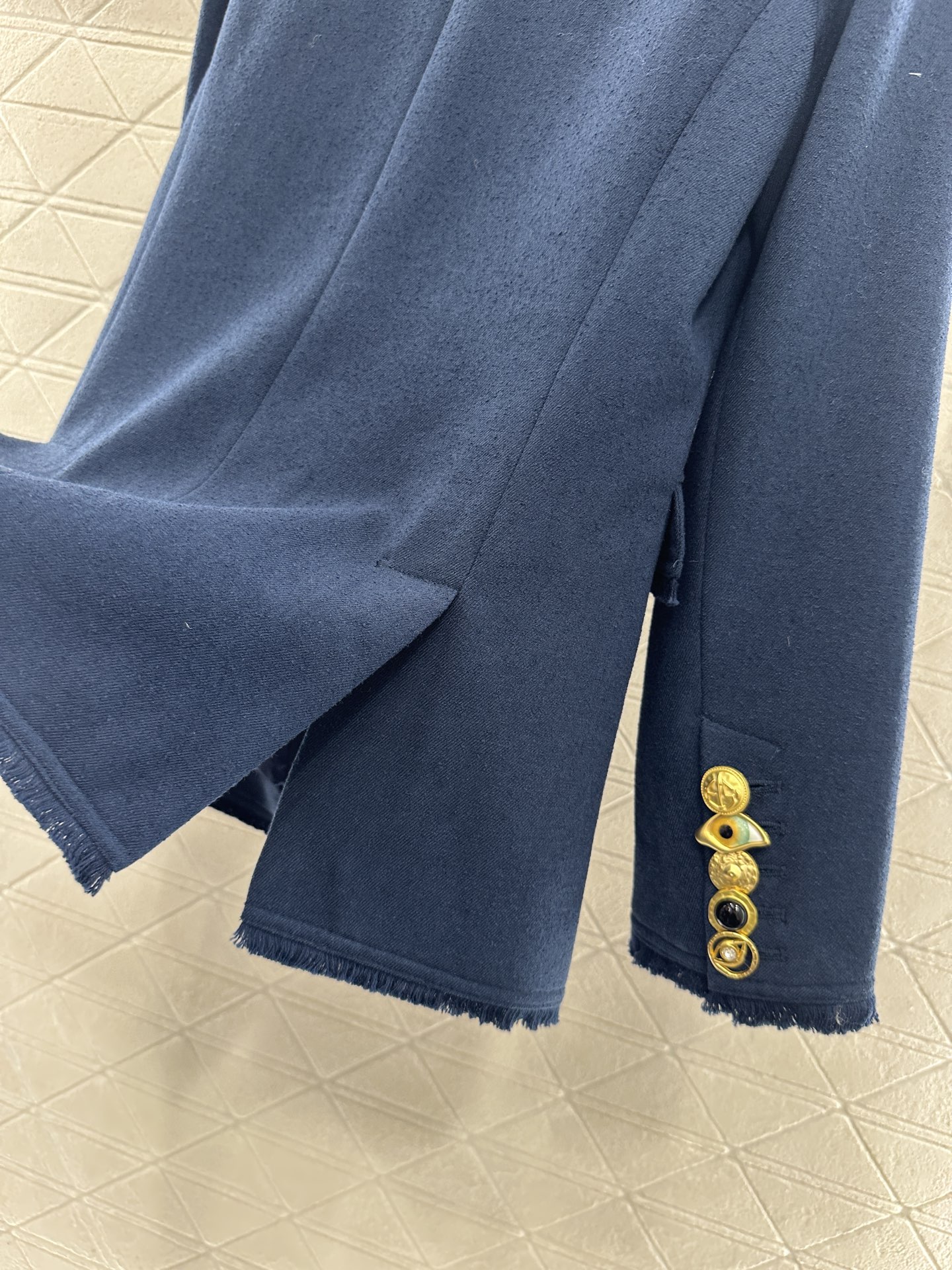 ♥Sch*♥2025新品上架 毛絮包边口袋西装外套定制YB进口棉毛材质，质感光泽，垂感更强，翻领正肩西装