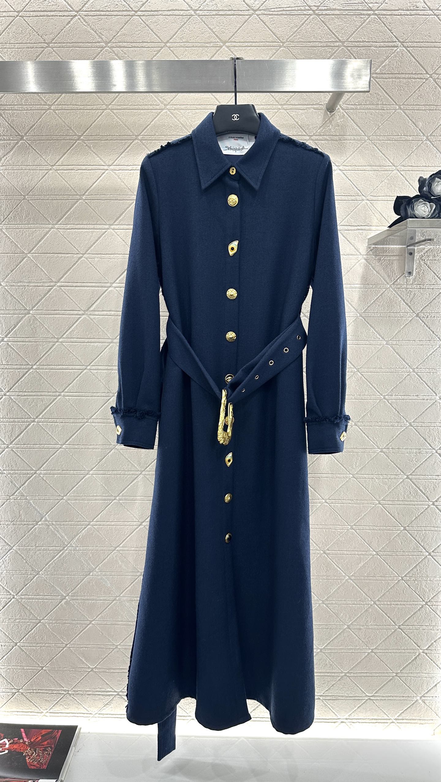 ♥Sch*♥2025新品上架 腰带长款风衣外套定制YB进口棉毛材质，质感品相绝佳，长款翻领风衣外套，经久