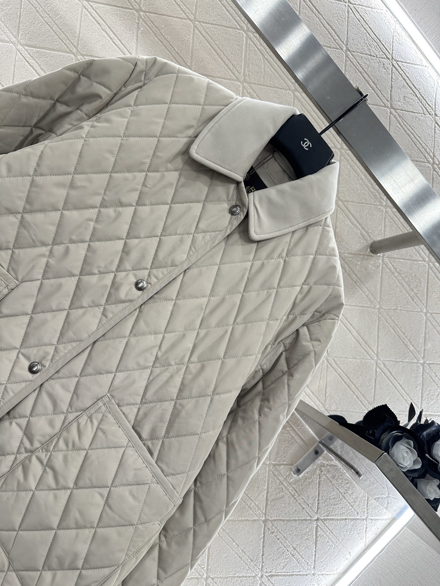 ♥lP。*♥2025新品上架 翻领两面穿棉服外套定制YB防风防水尼龙材质,羽绒棉填充内里,整件轻盈保暖,