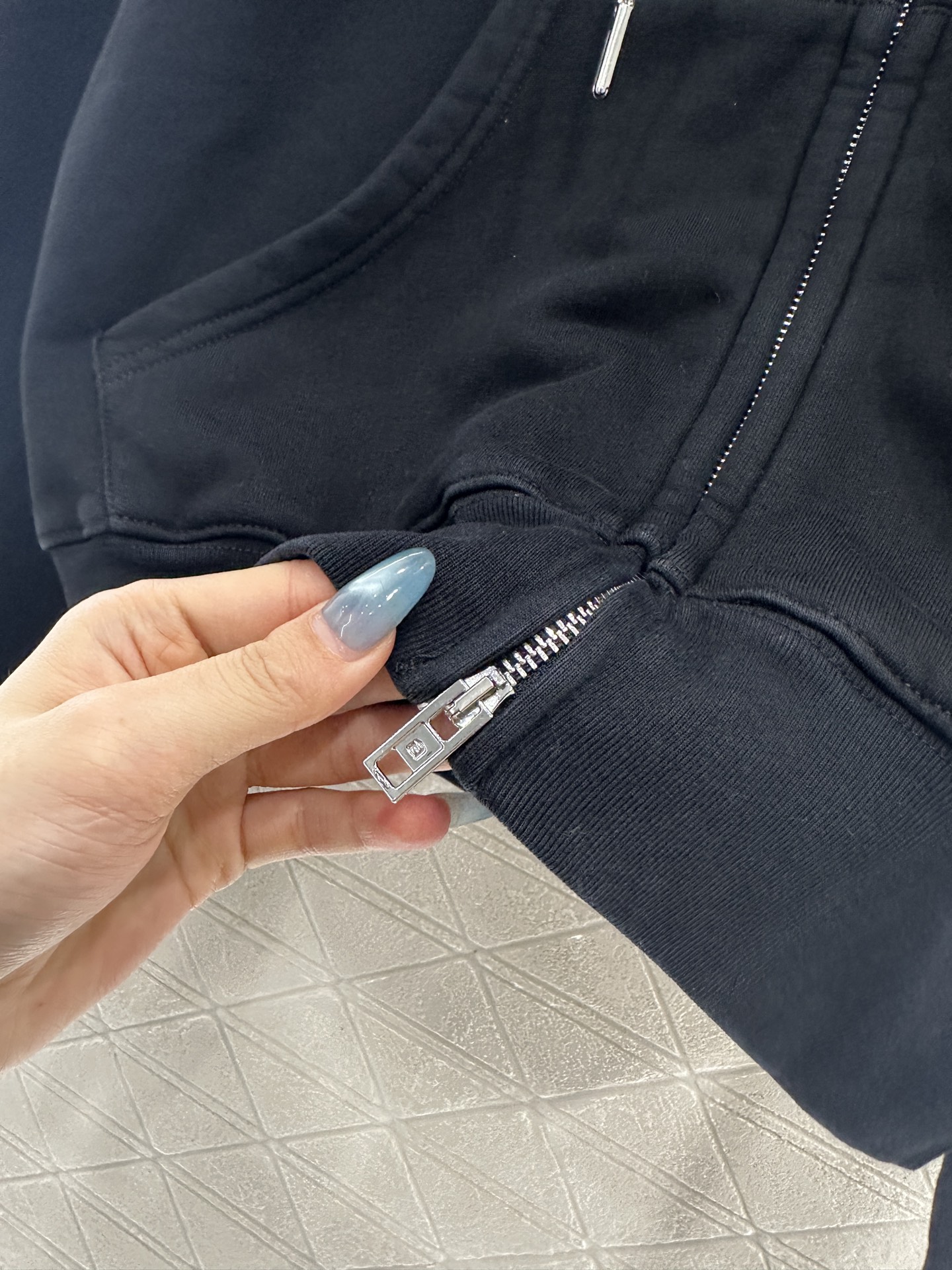 ♥Alexader wan*♥2025新品上架 连帽外套长裤套装定制YB斜纹全棉材质，质感光泽，品相高级