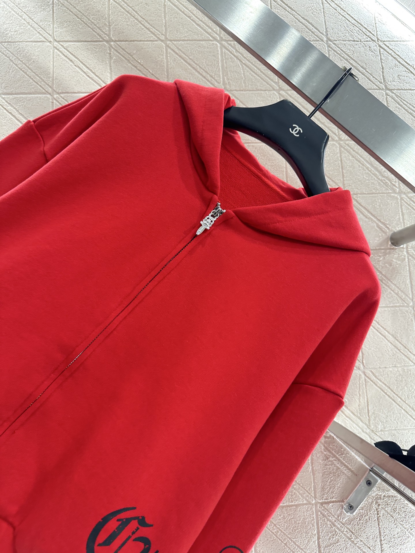 ♥Chrome hear*♥2025新品上架 字母徽标连帽外套长裤套装定制YB斜纹全棉材质，质感光泽，品