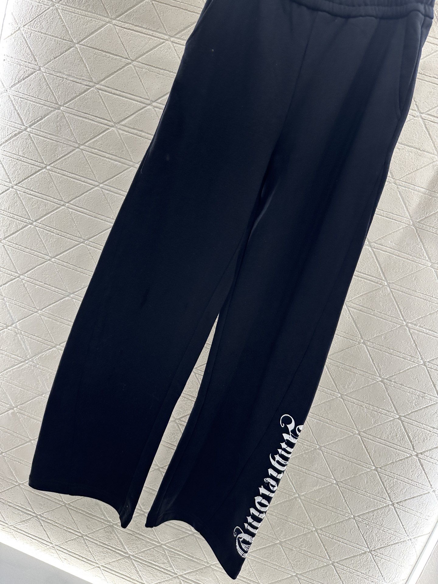 ♥Chrome hear*♥2025新品上架 字母徽标连帽外套长裤套装定制YB斜纹全棉材质，质感光泽，品