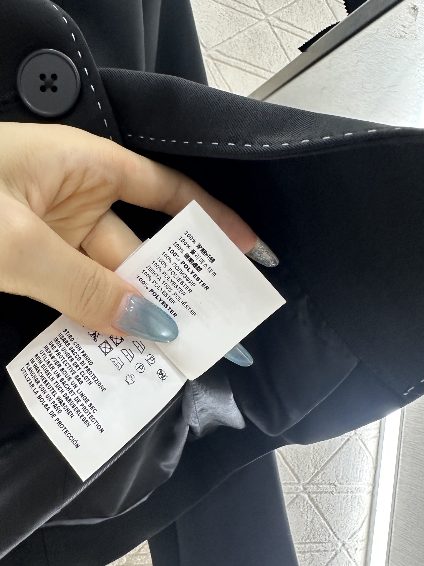 ♥Miumi*♥2025新品上架 西装外套百褶半裙套装定制YB进口醋酸材质，质感高级舒适，文艺复古感明显