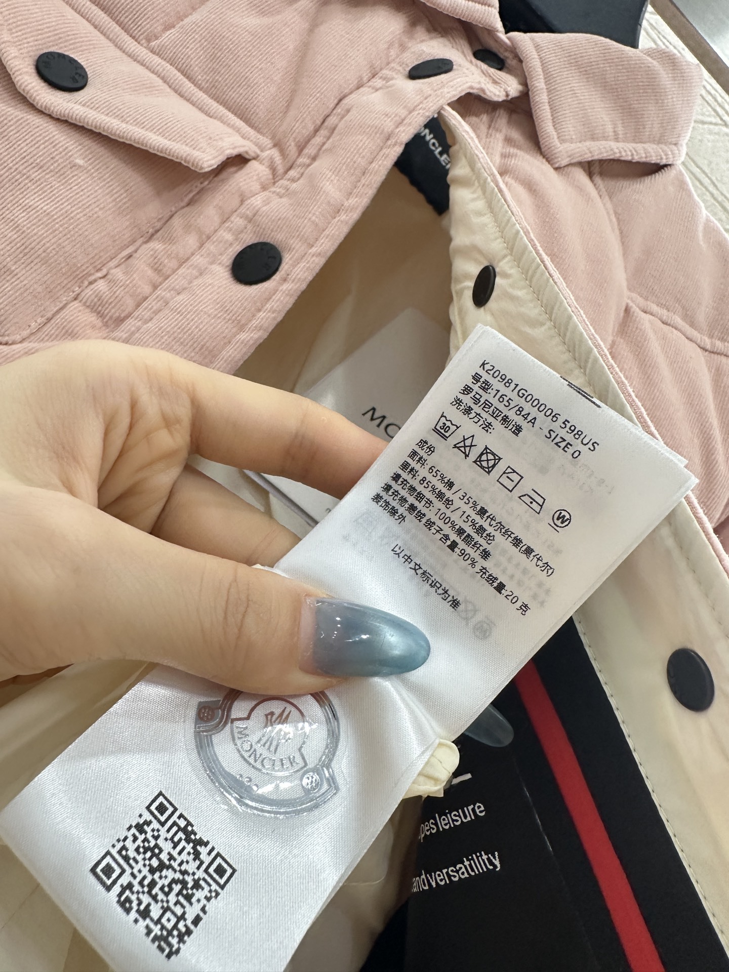 ♥Moncle*♥2025新品上架对称口袋翻领棉服灯芯绒外套定制YB进口灯芯绒材质,品相还原,质感高级,