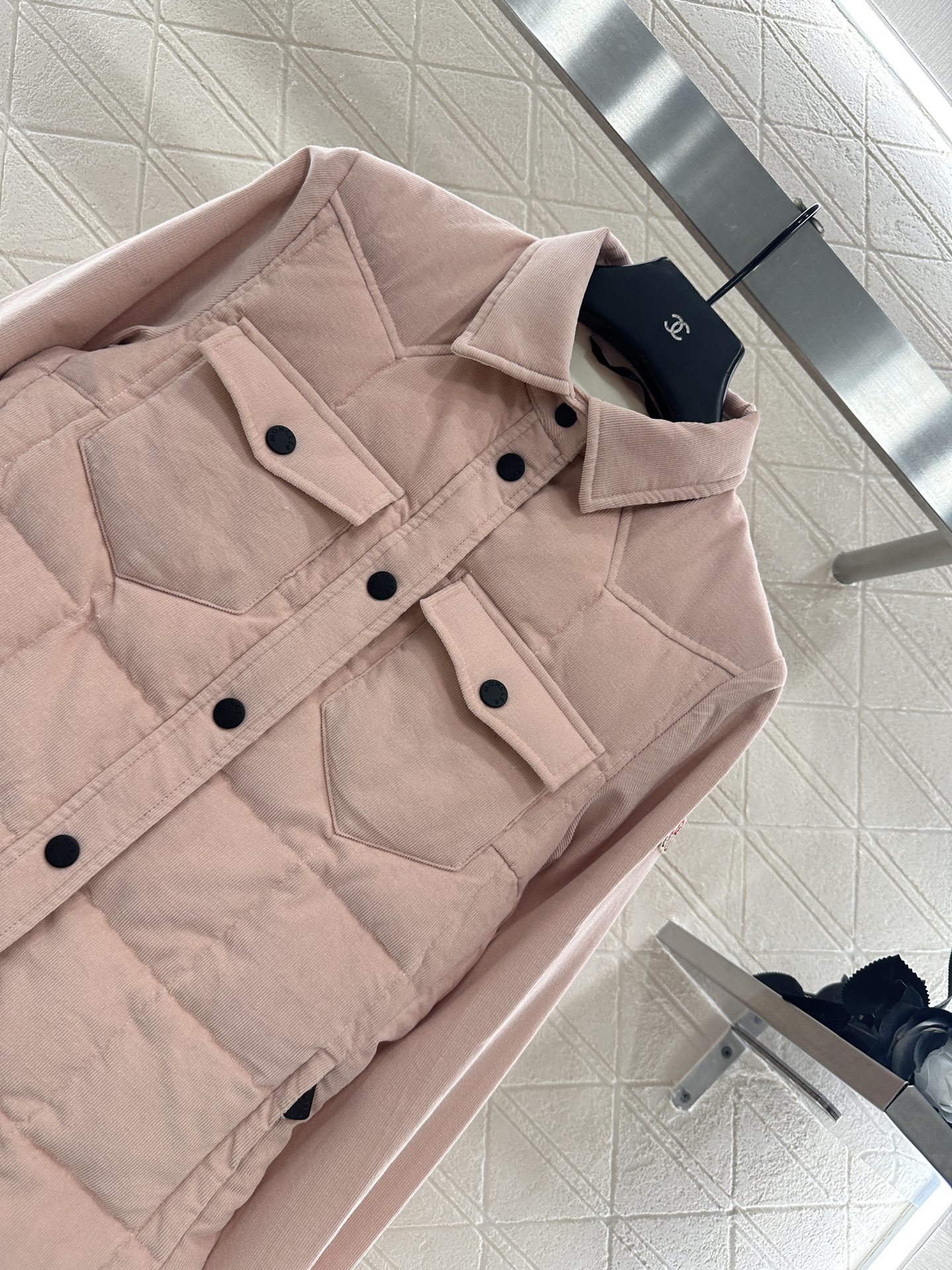 ♥Moncle*♥2025新品上架对称口袋翻领棉服灯芯绒外套定制YB进口灯芯绒材质,品相还原,质感高级,