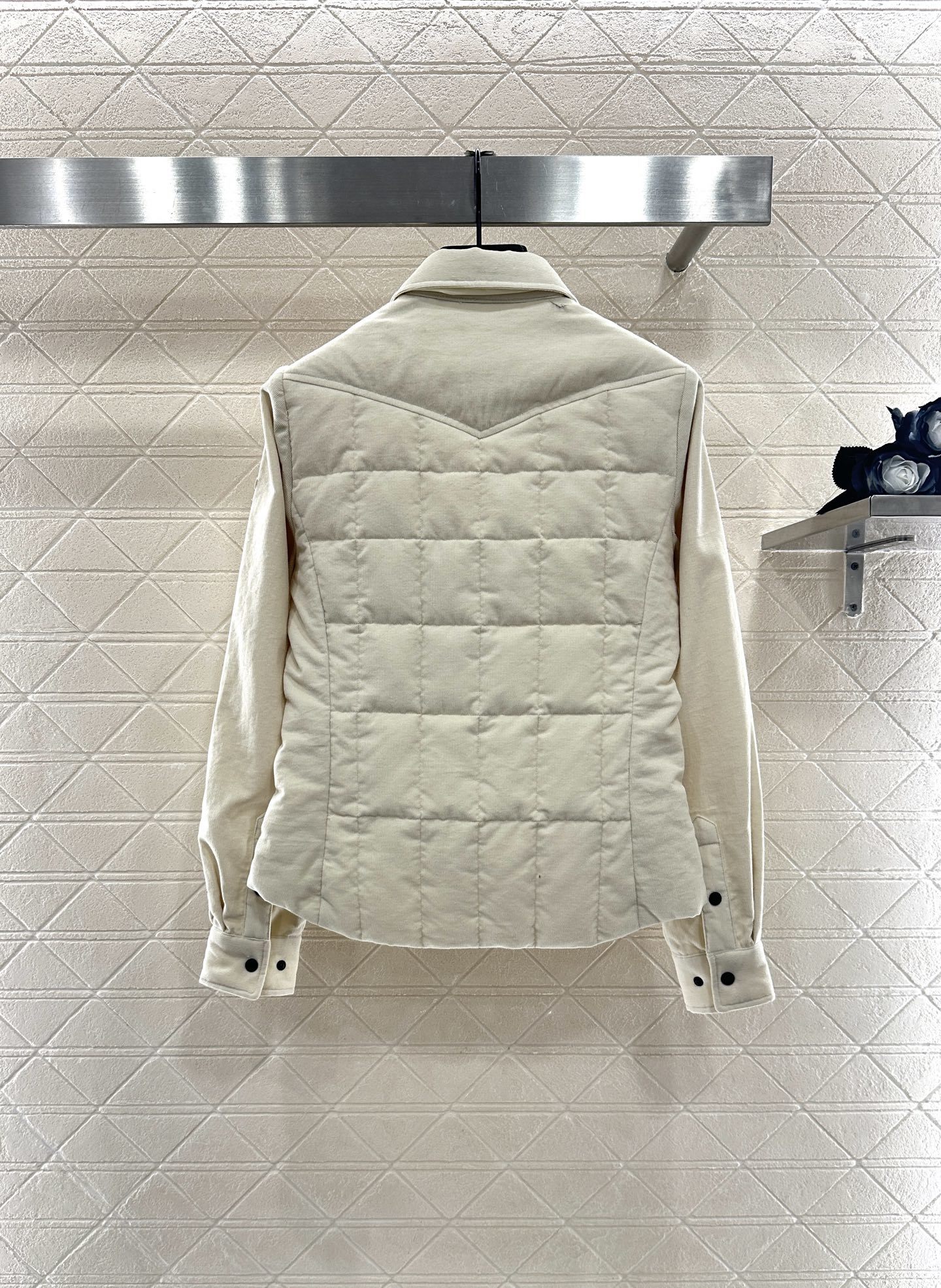 ♥Moncle*♥2025新品上架对称口袋翻领棉服灯芯绒外套定制YB进口灯芯绒材质,品相还原,质感高级,