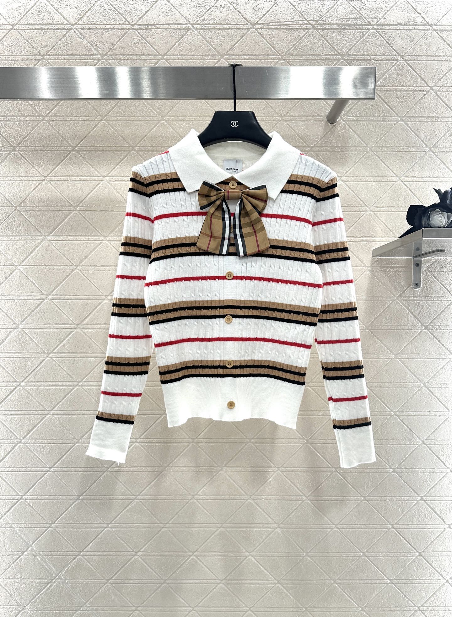 ♥BBR*♥2025新品上架 翻领蝴蝶结格纹开衫定制YB羊毛纱线织造，细腻柔软，弹力十足，翻领针织开衫毛