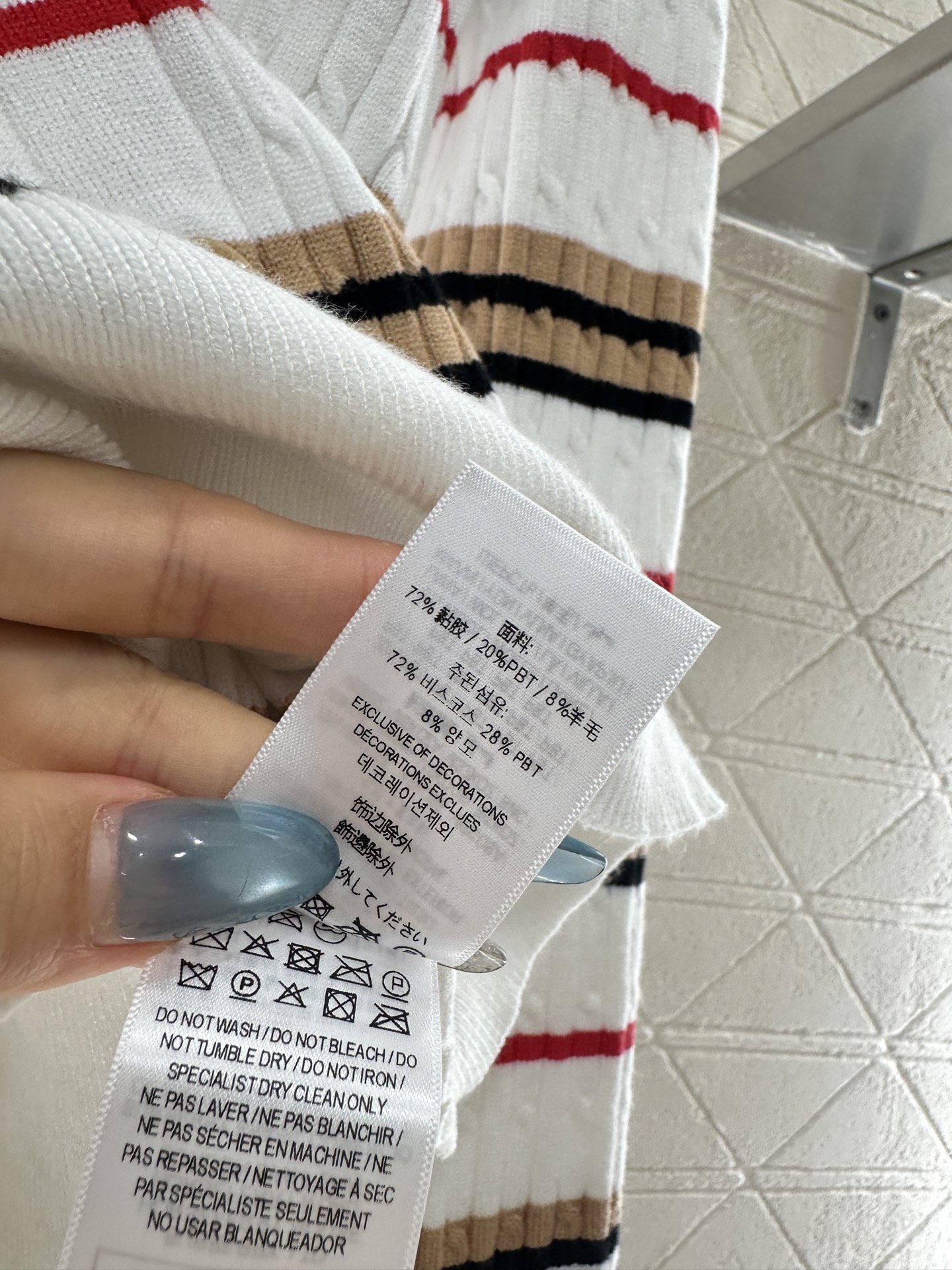 ♥BBR*♥2025新品上架 翻领蝴蝶结格纹开衫定制YB羊毛纱线织造，细腻柔软，弹力十足，翻领针织开衫毛