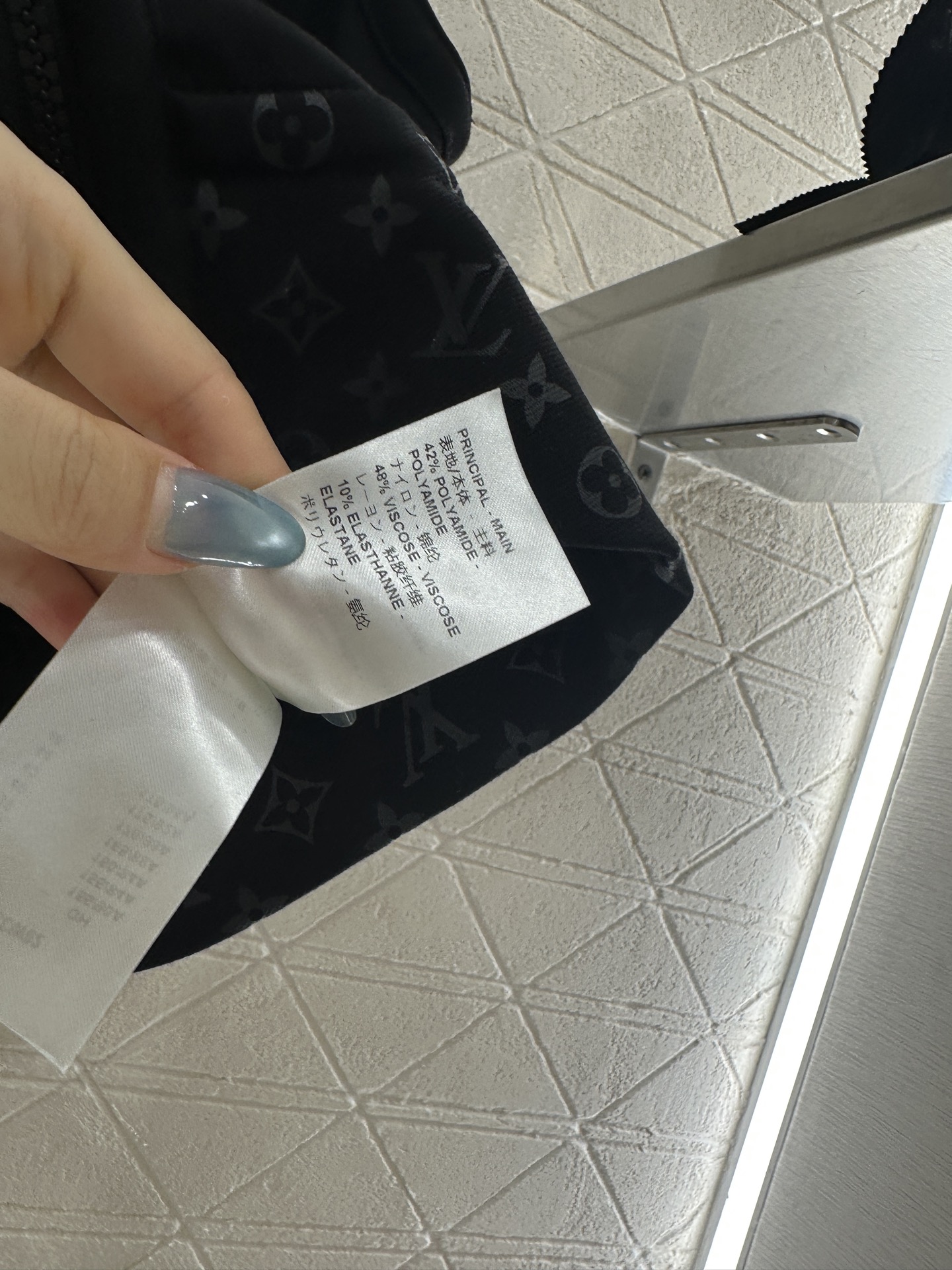 ♥Louis Vuttn*♥2024新品上架 拉链马甲长裤套装定制YB进口弹力材质，质感光泽，弹力舒适，