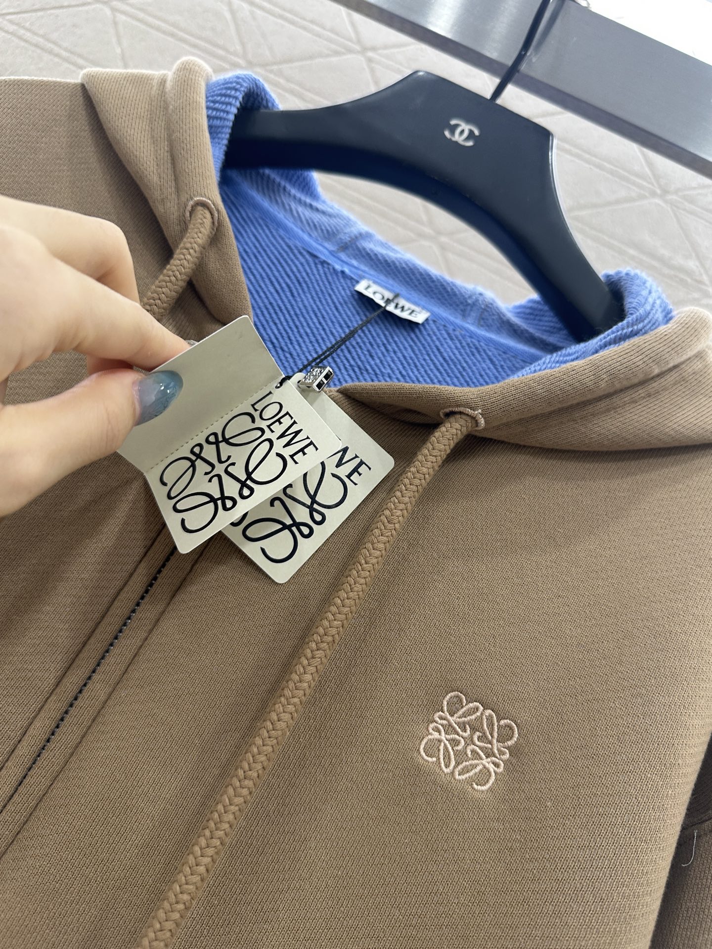 ♥Loew*♥2025新品上架 错色连帽拉链外套定制YB斜纹全棉材质，质感光泽，品相高级，百搭连帽外套，