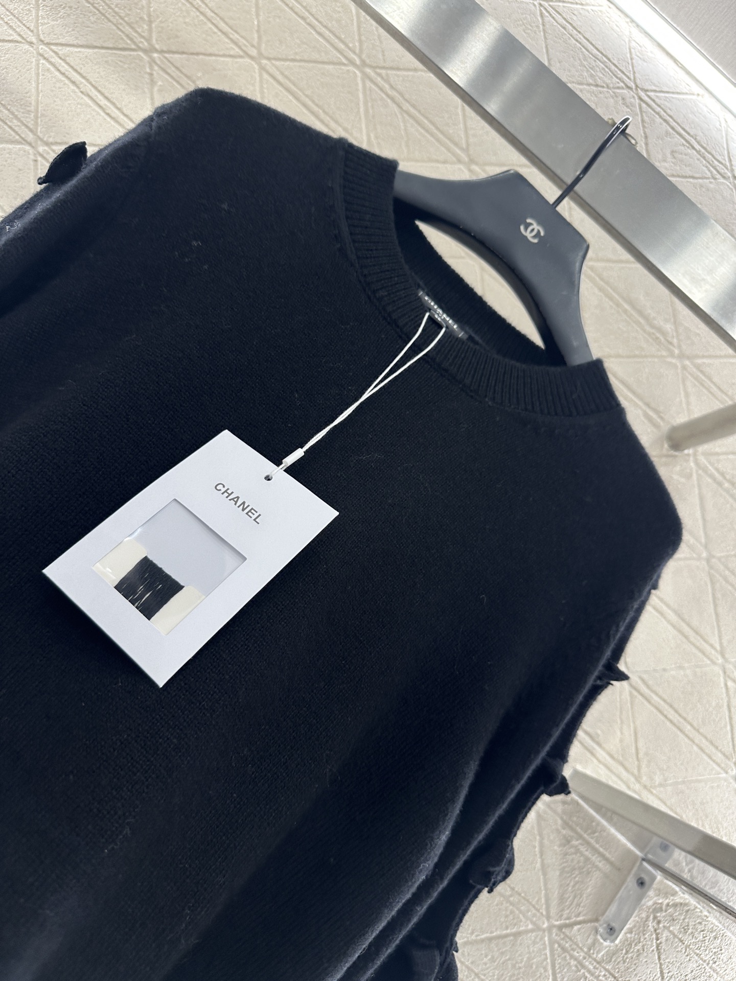 ♥Chane*♥2025新品上架 素色蝴蝶结针织毛衣定制YB羊绒纱线织造，质感光泽，柔软亲肤，长袖针织套